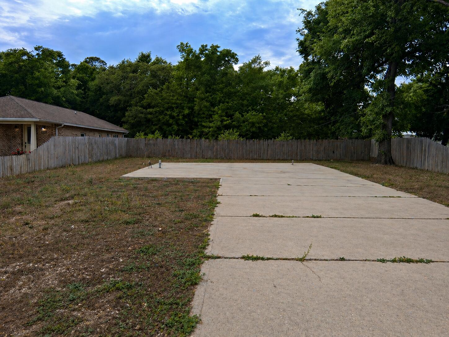 DIXON S/D - Land