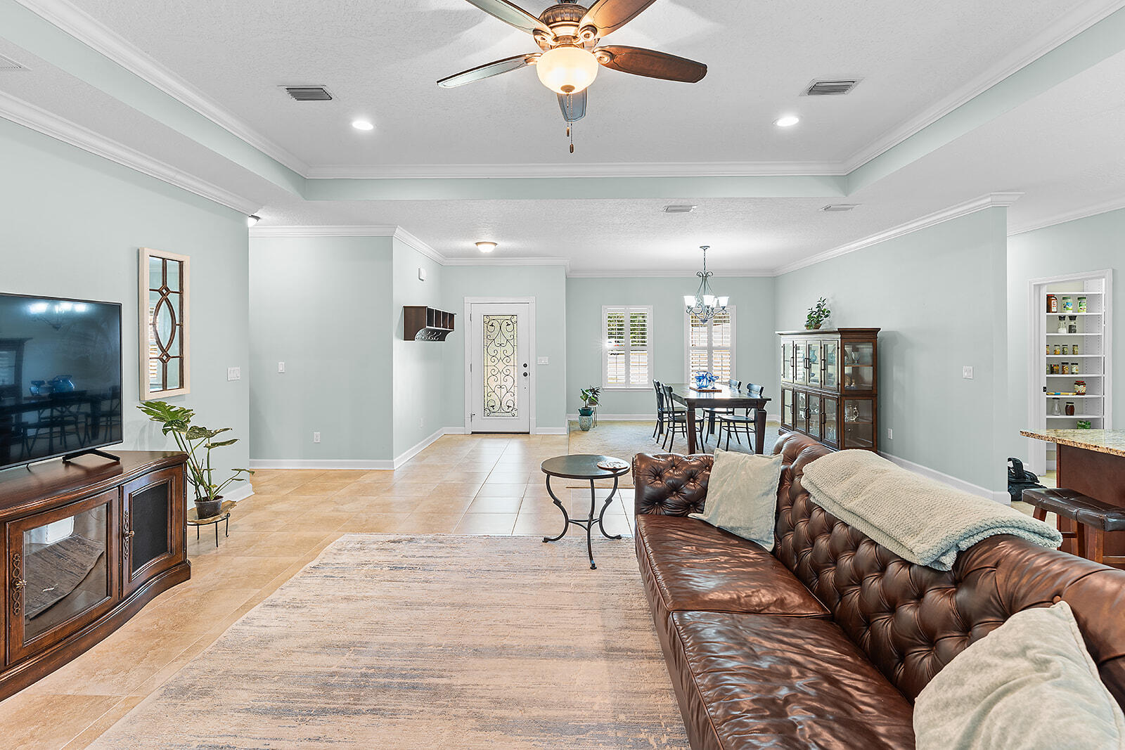 LAKE LORRAINE ESTATES - Residential