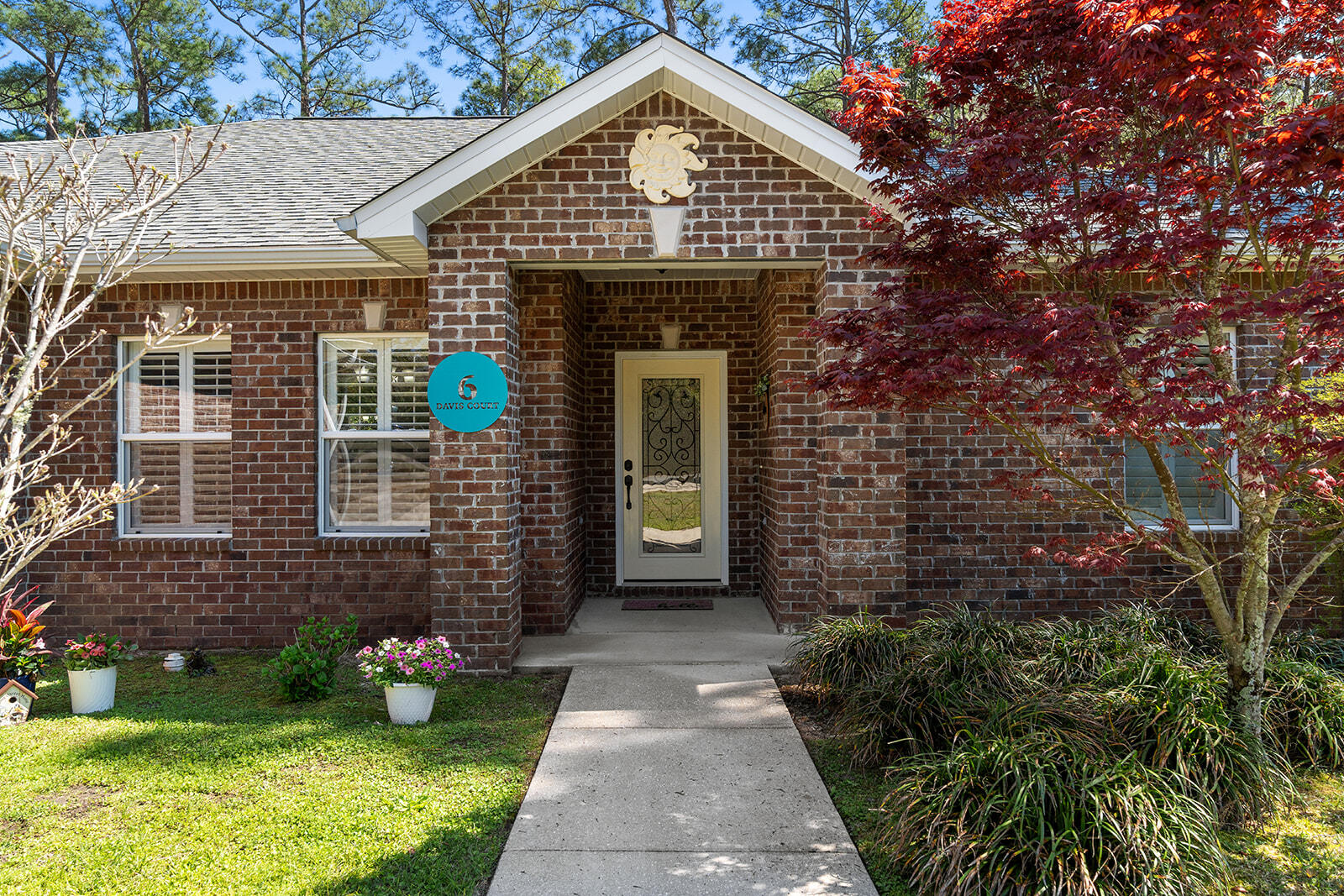 LAKE LORRAINE ESTATES - Residential