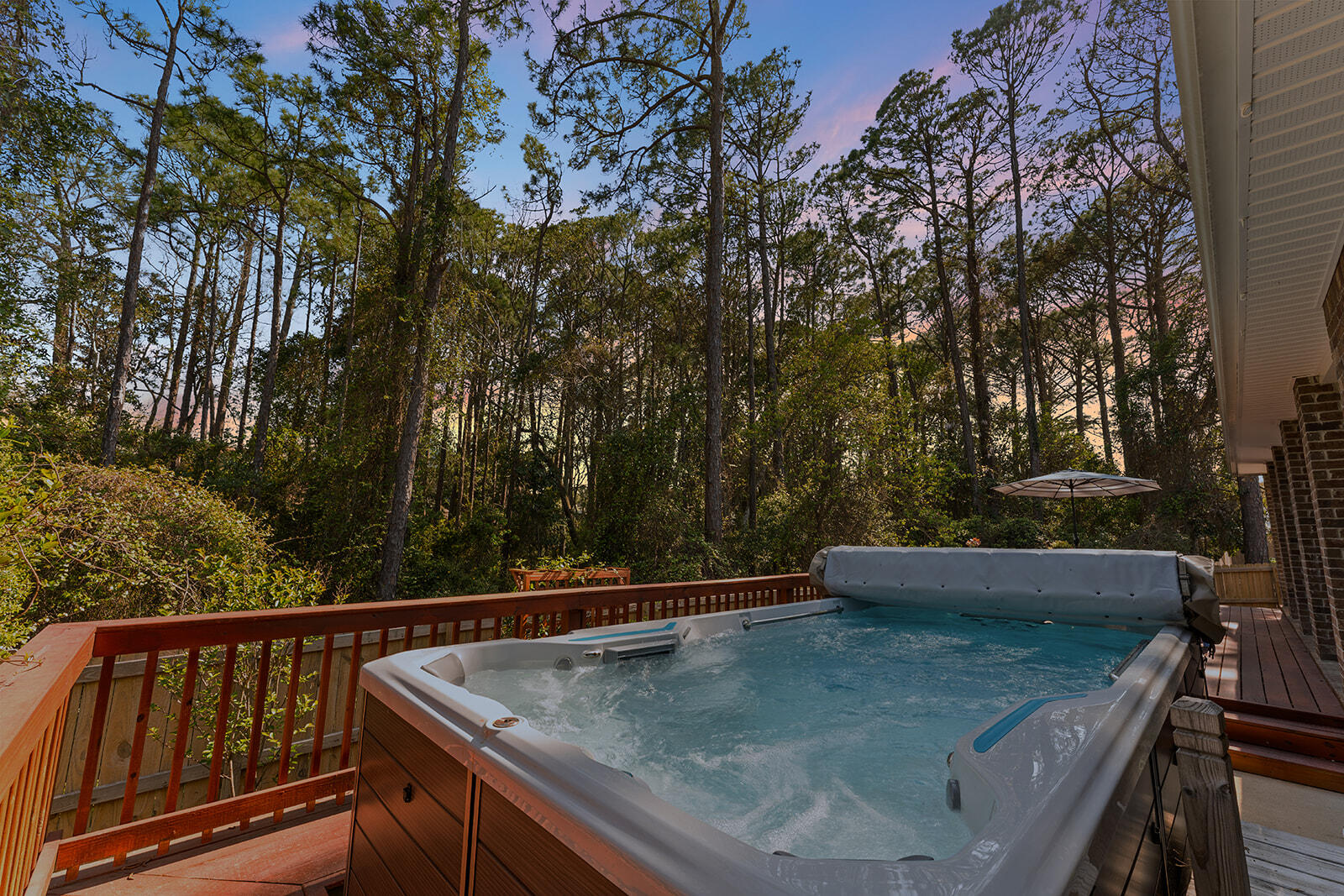 LAKE LORRAINE ESTATES - Residential