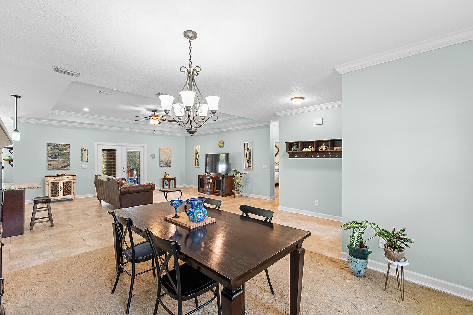 LAKE LORRAINE ESTATES - Residential