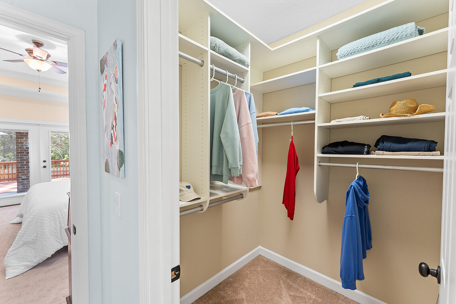 LAKE LORRAINE ESTATES - Residential