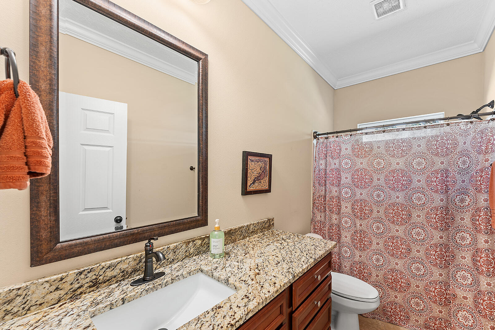 LAKE LORRAINE ESTATES - Residential