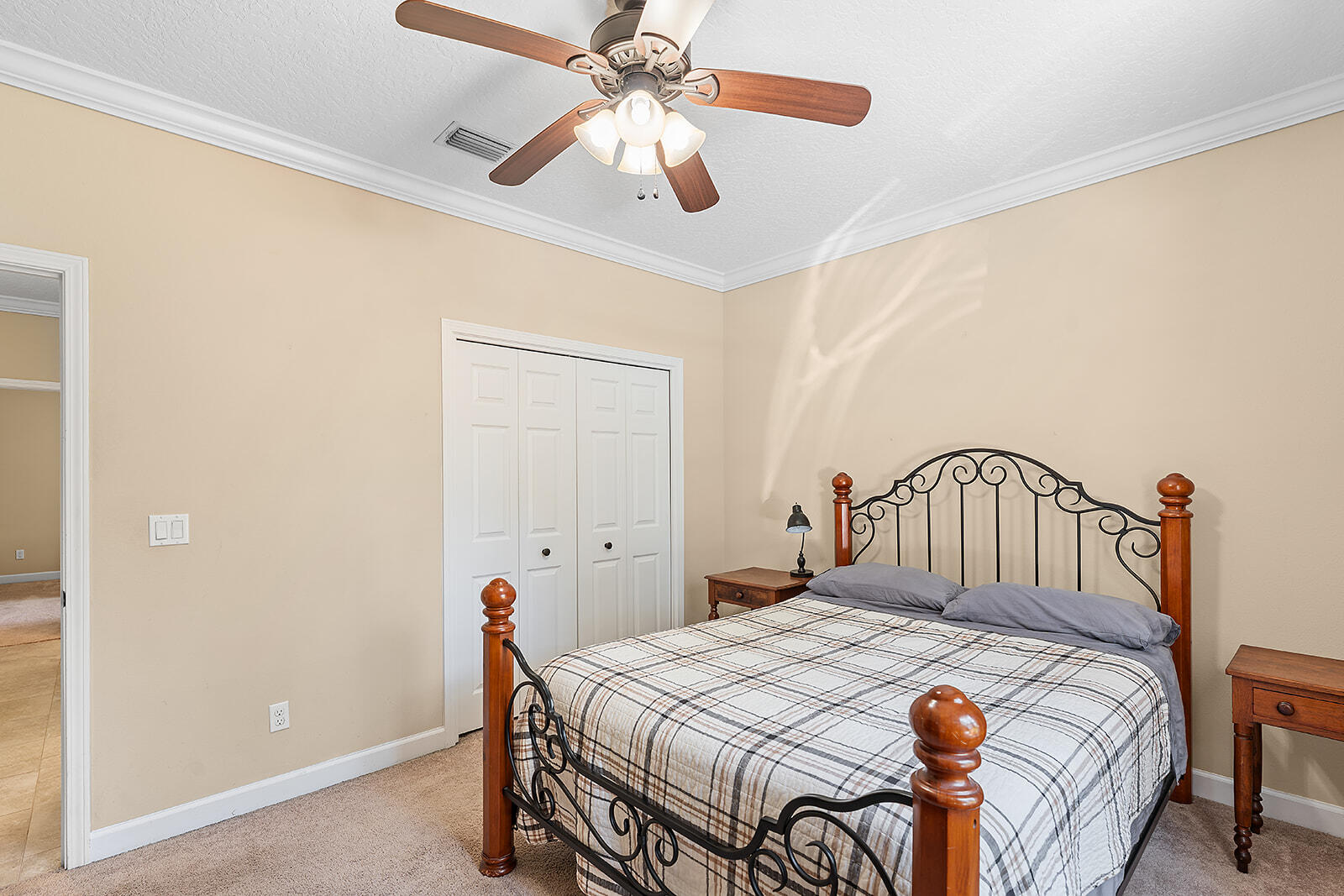 LAKE LORRAINE ESTATES - Residential