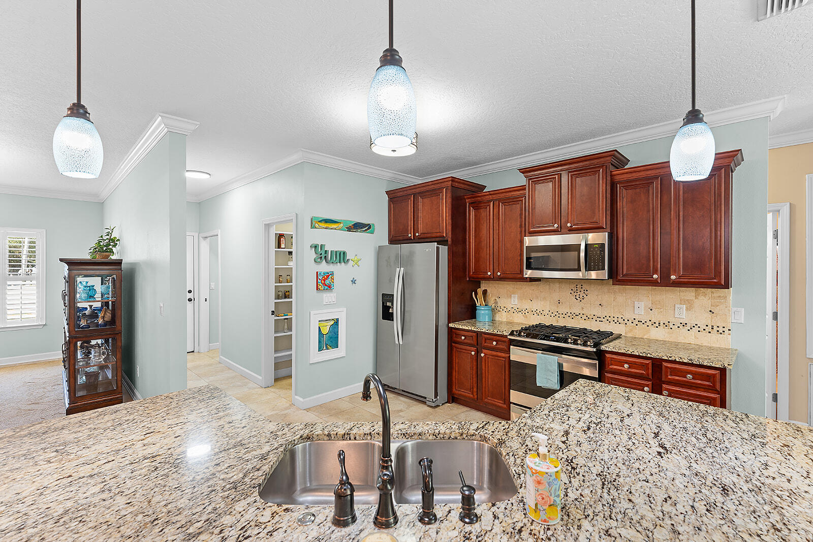 LAKE LORRAINE ESTATES - Residential