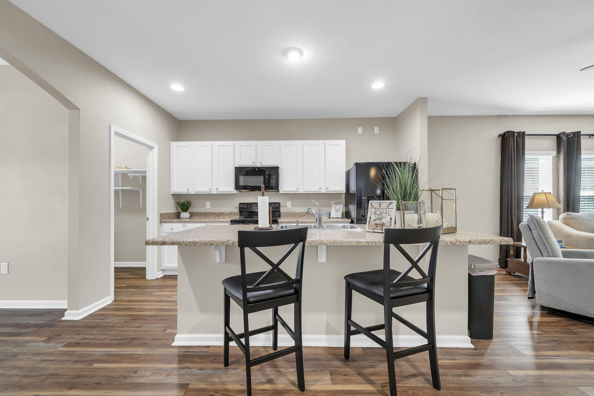 HAMMOCK BAY - Residential