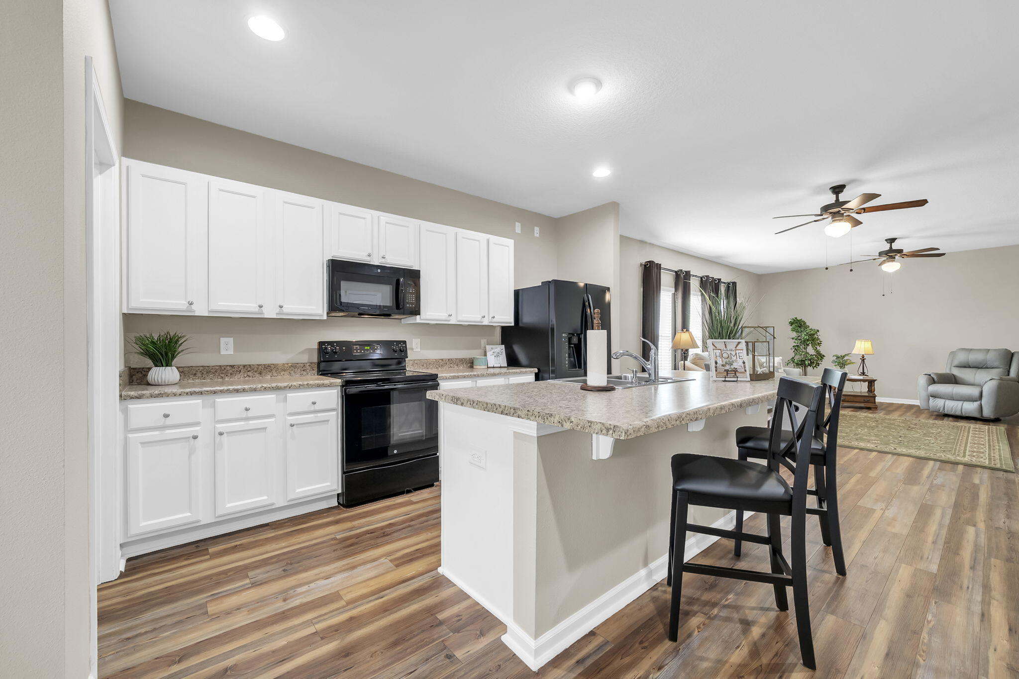 HAMMOCK BAY - Residential