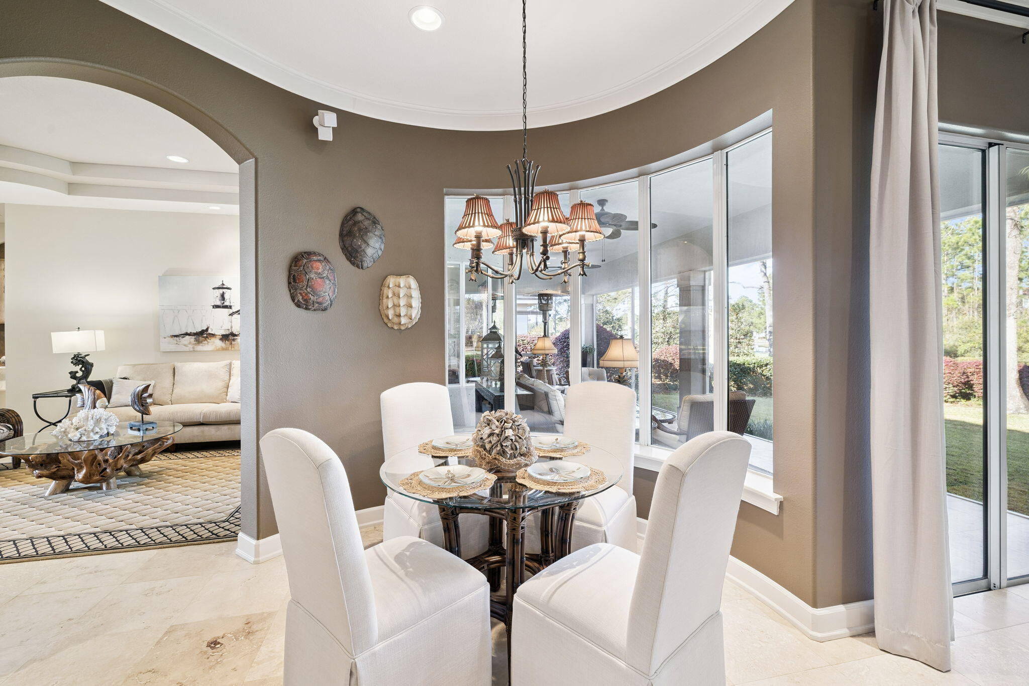 BAYTOWNE AVE EAST - Residential