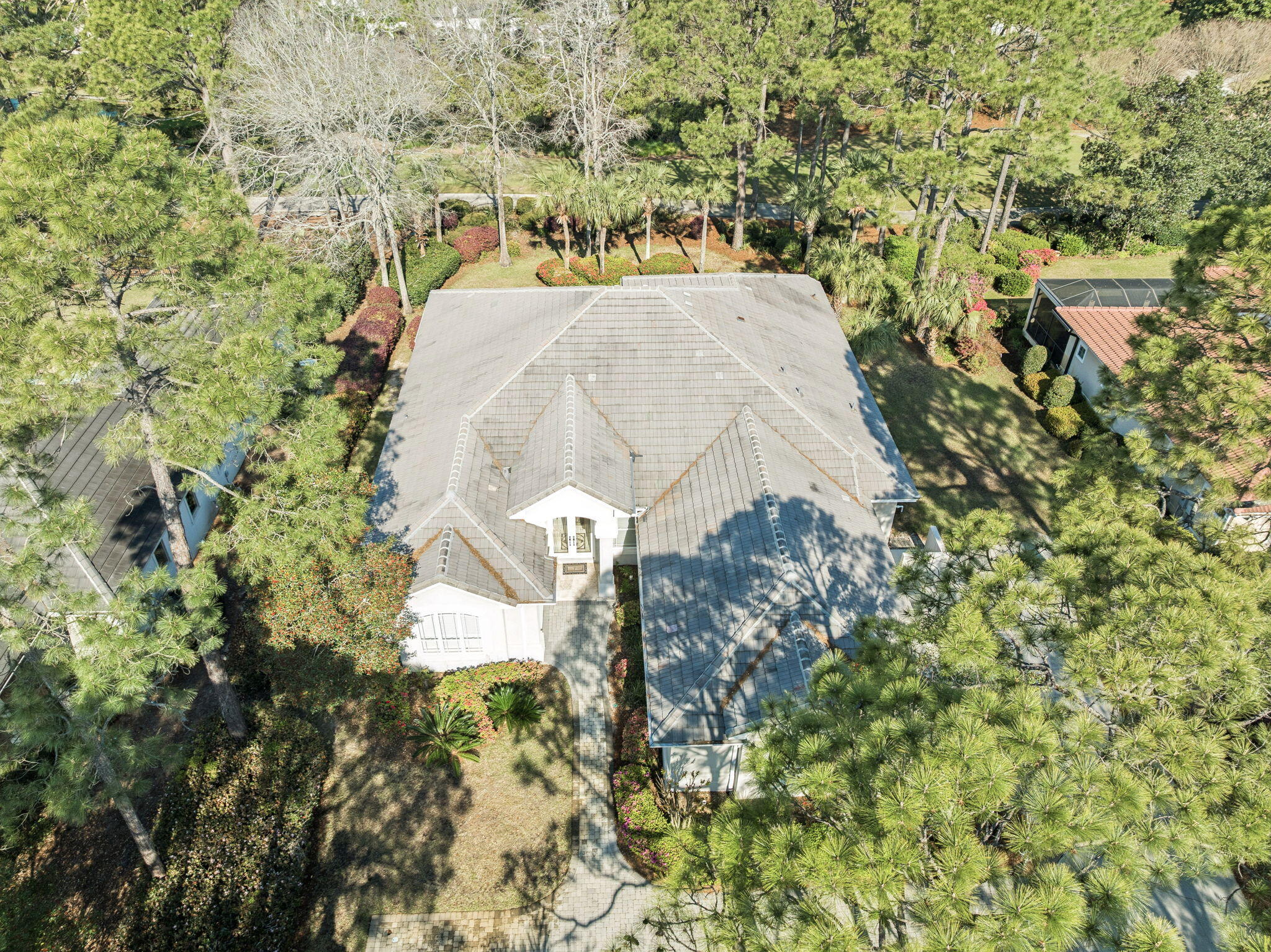 BAYTOWNE AVE EAST - Residential