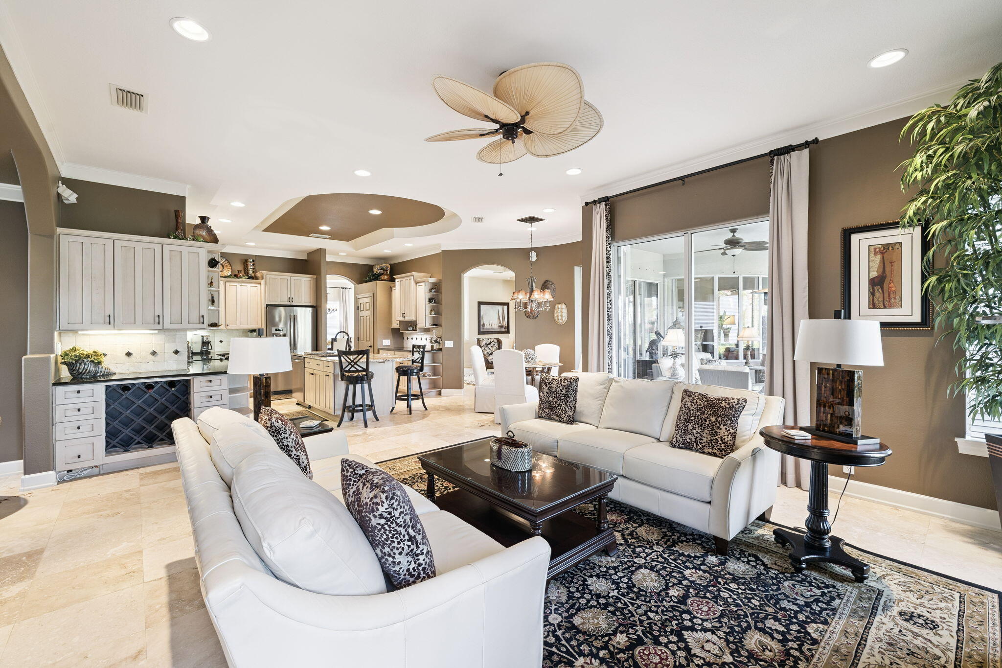 BAYTOWNE AVE EAST - Residential