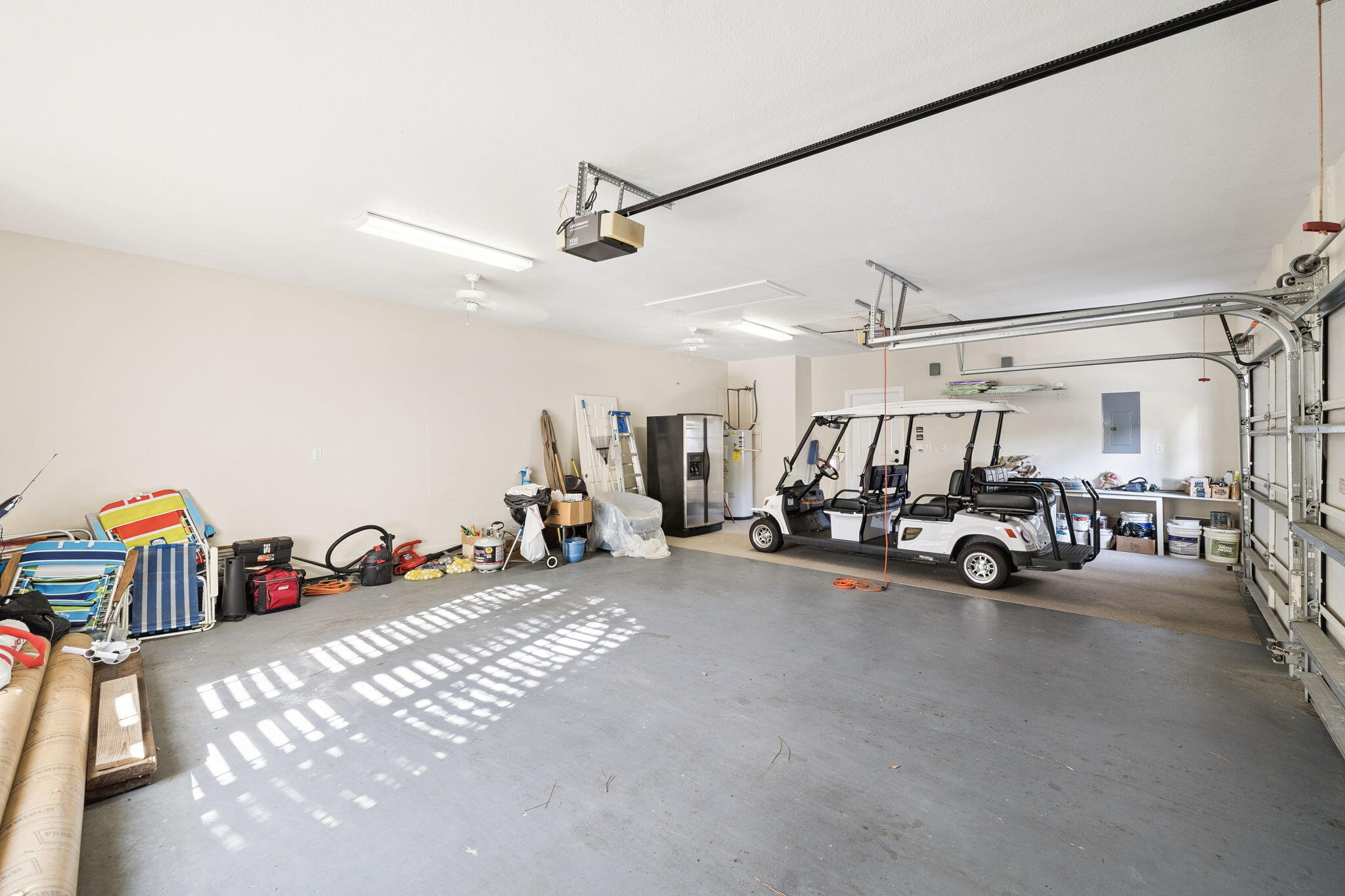 BAYTOWNE AVE EAST - Residential