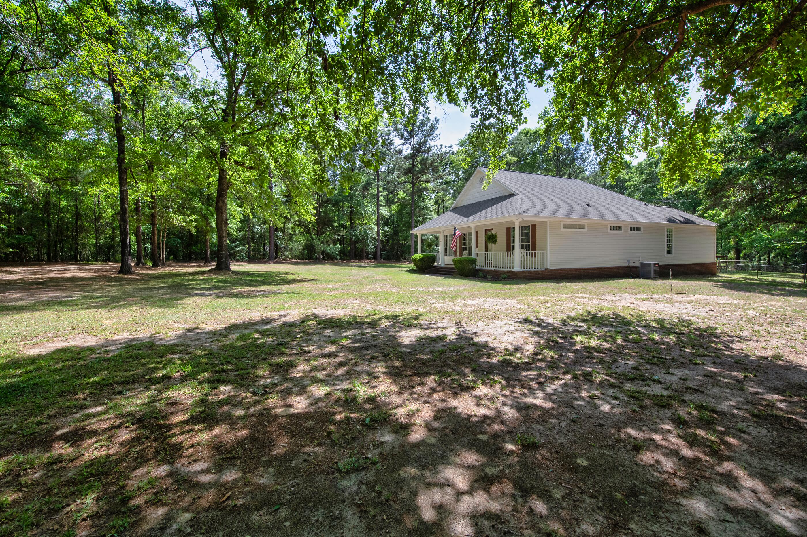 EDGEWOOD ACRES - Residential