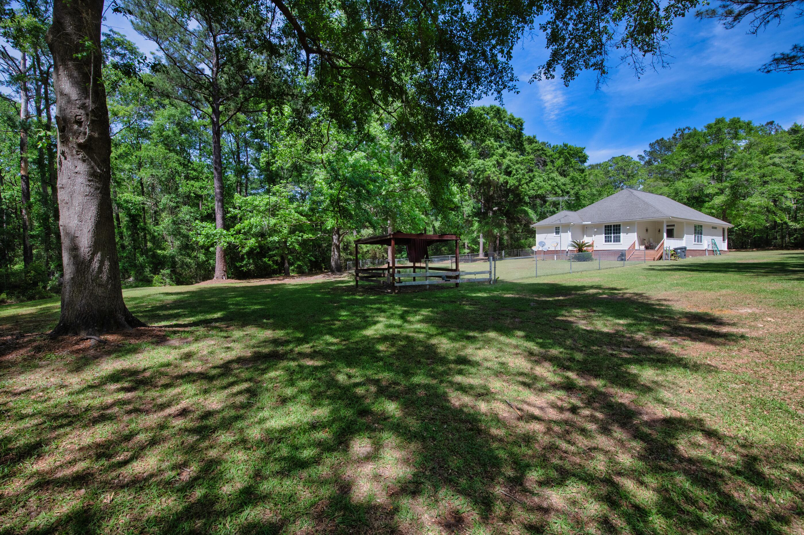 EDGEWOOD ACRES - Residential