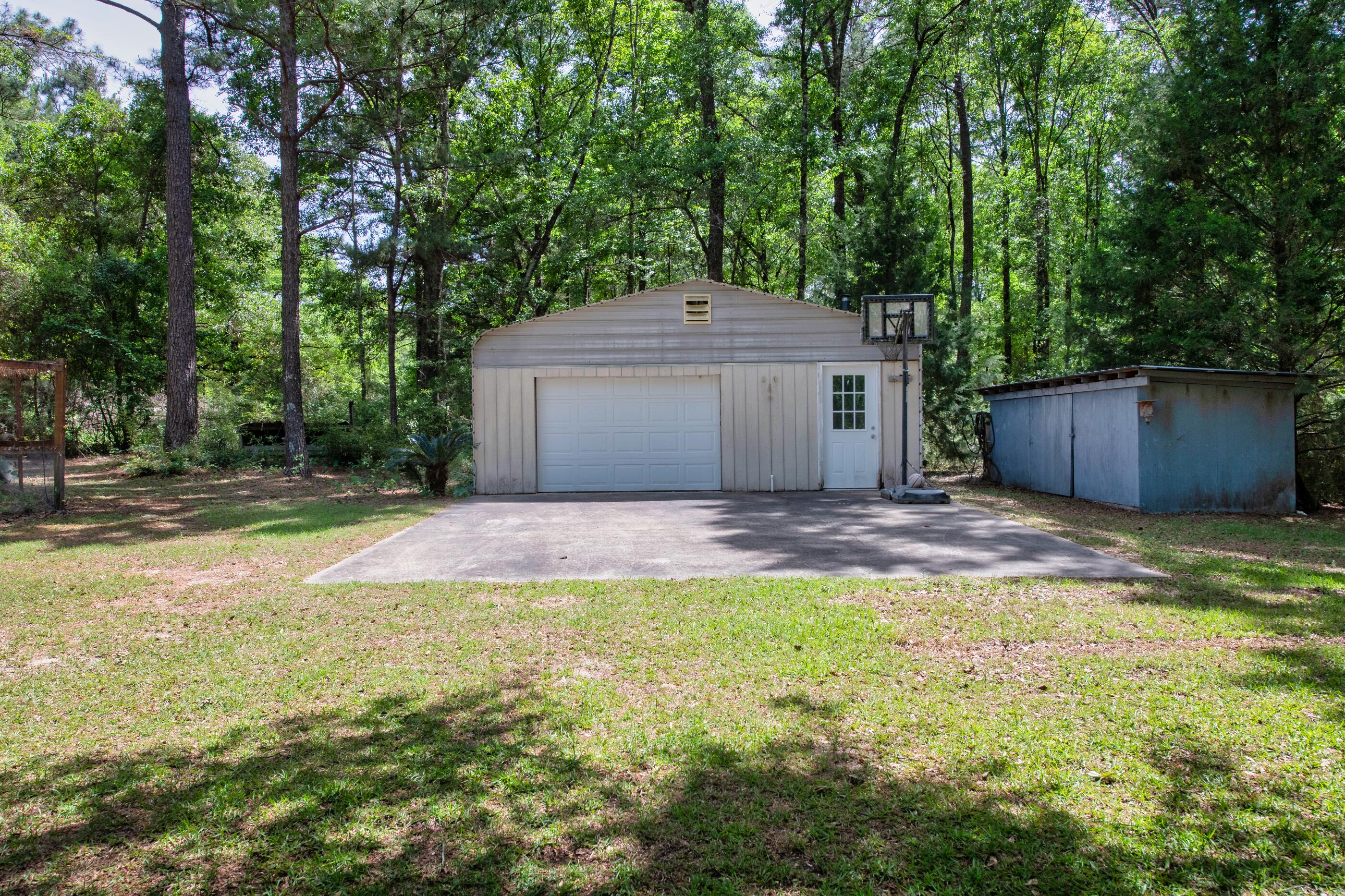 EDGEWOOD ACRES - Residential