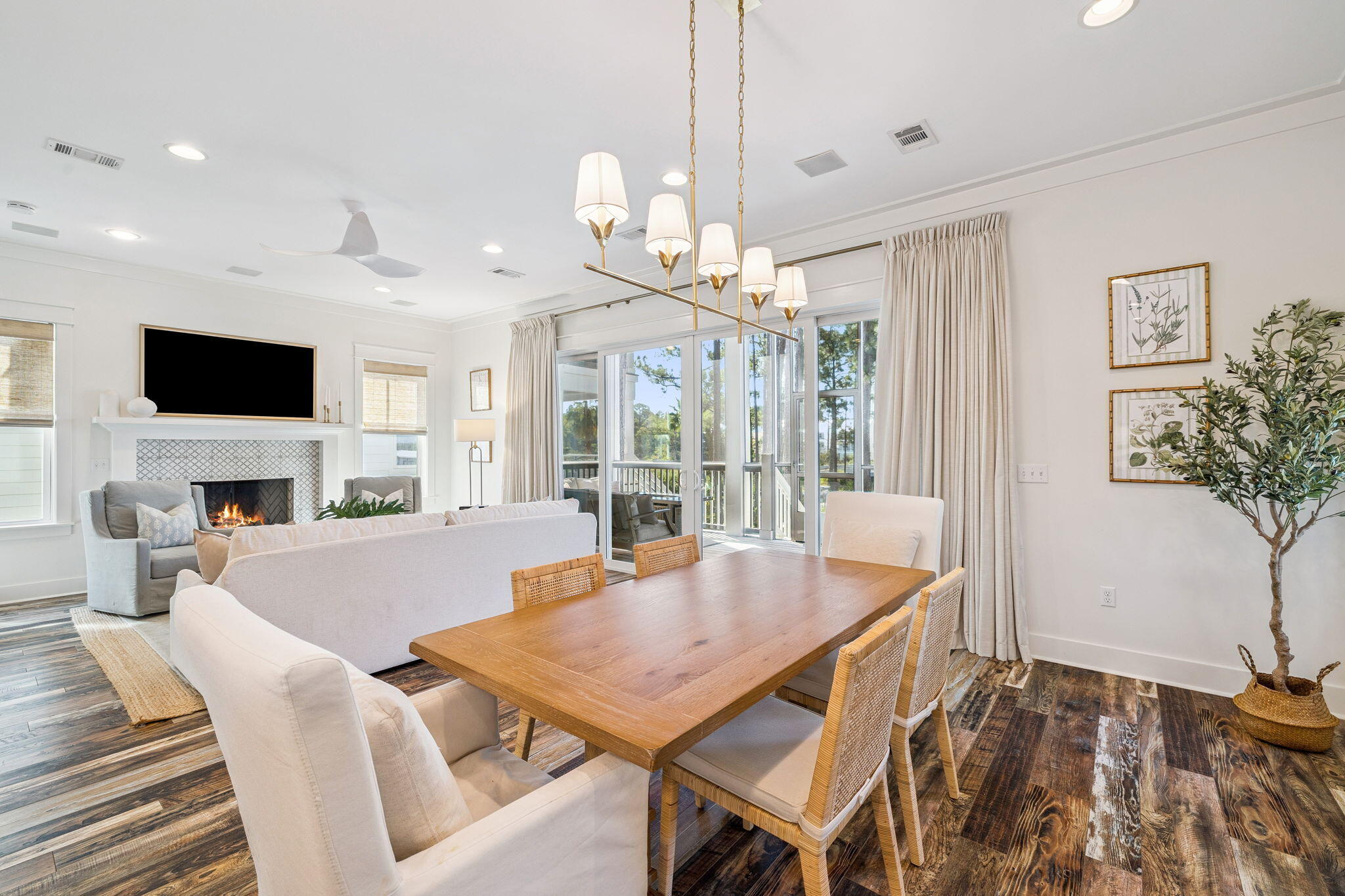 CESSNA LANDING - Residential