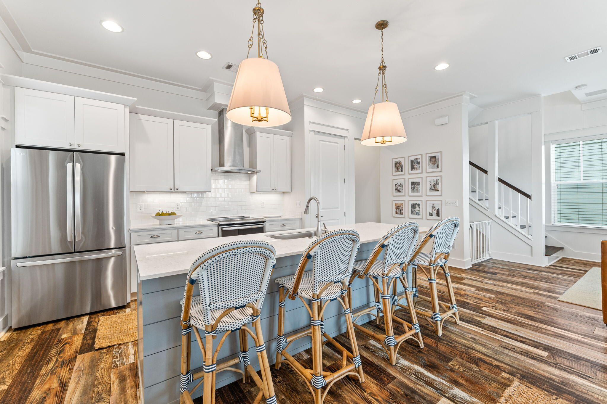 CESSNA LANDING - Residential