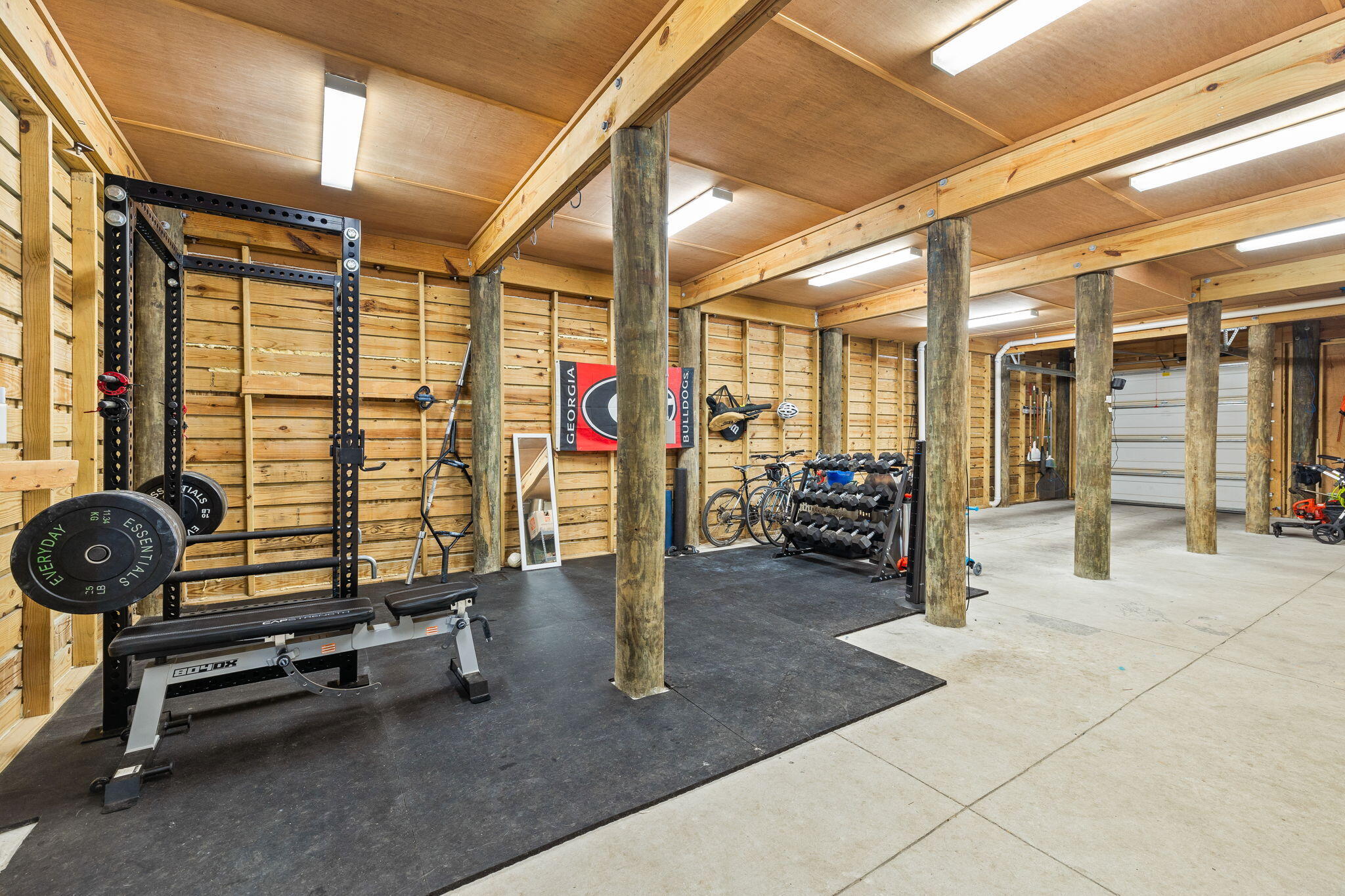 CESSNA LANDING - Residential