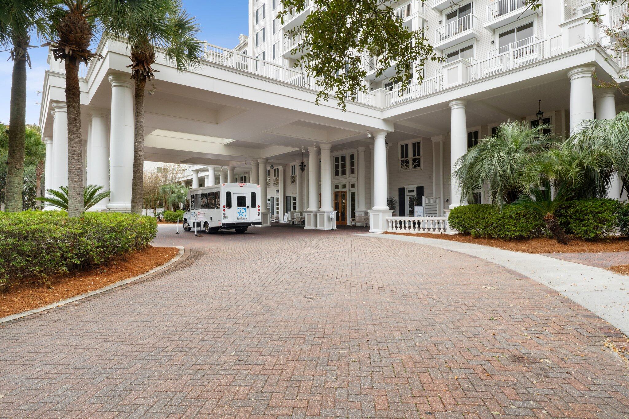 GRAND SANDESTIN - Residential
