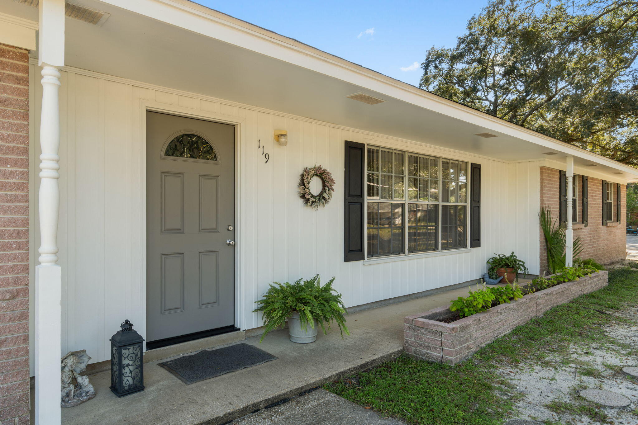 119 Jamestown Avenue