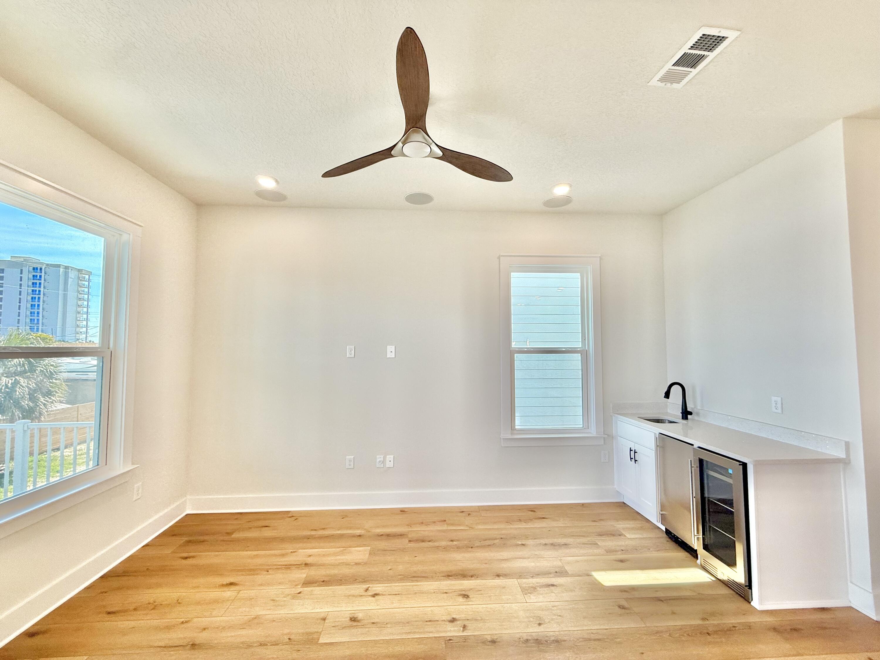 Yacht Harbour - Residential