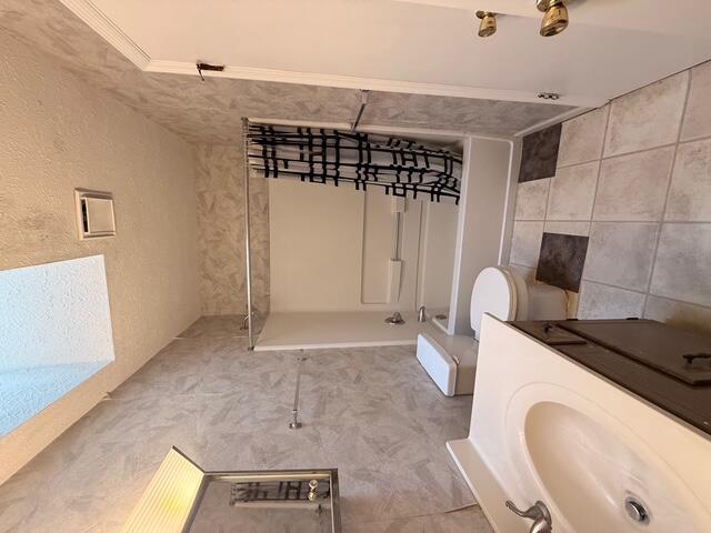 Courtford Drive - Residential Lease