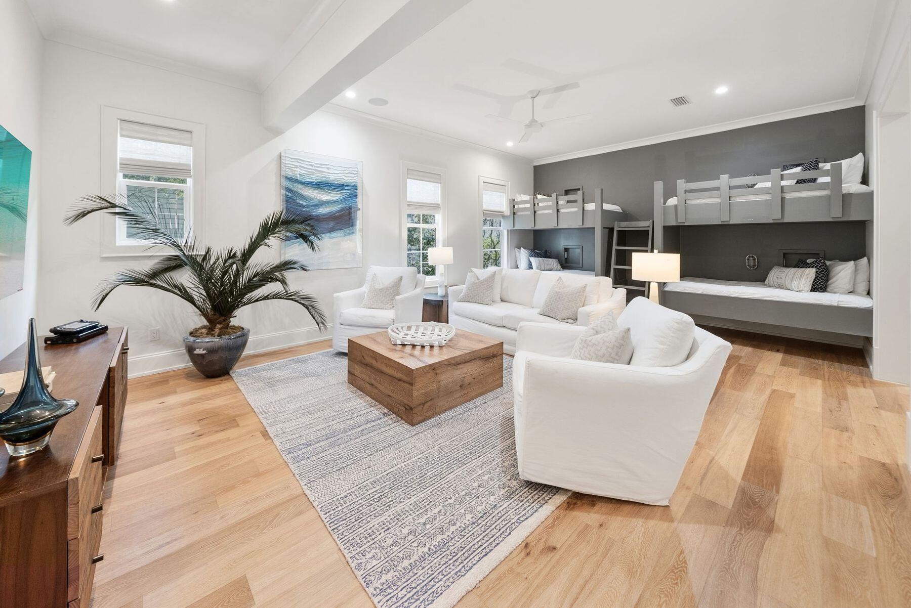 GULF LAKE BEACHES ESTATES - Residential