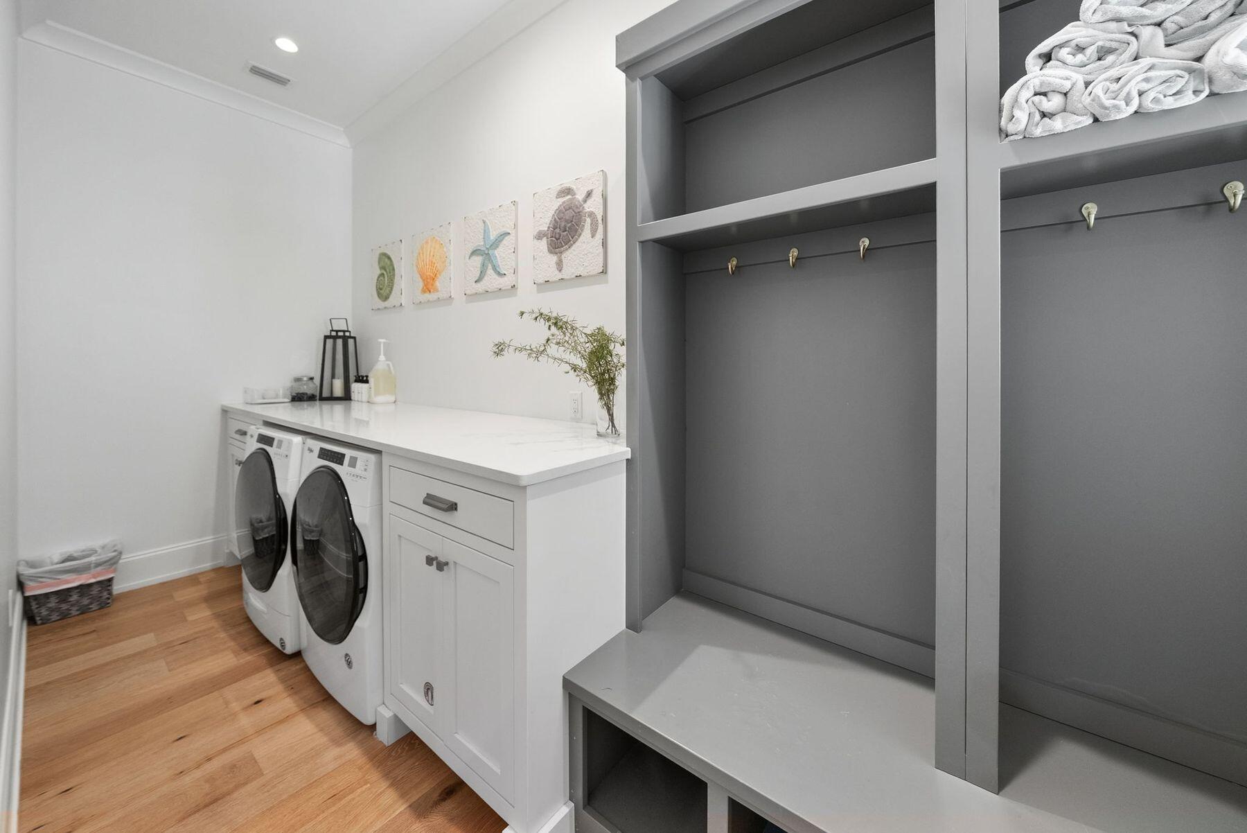 GULF LAKE BEACHES ESTATES - Residential