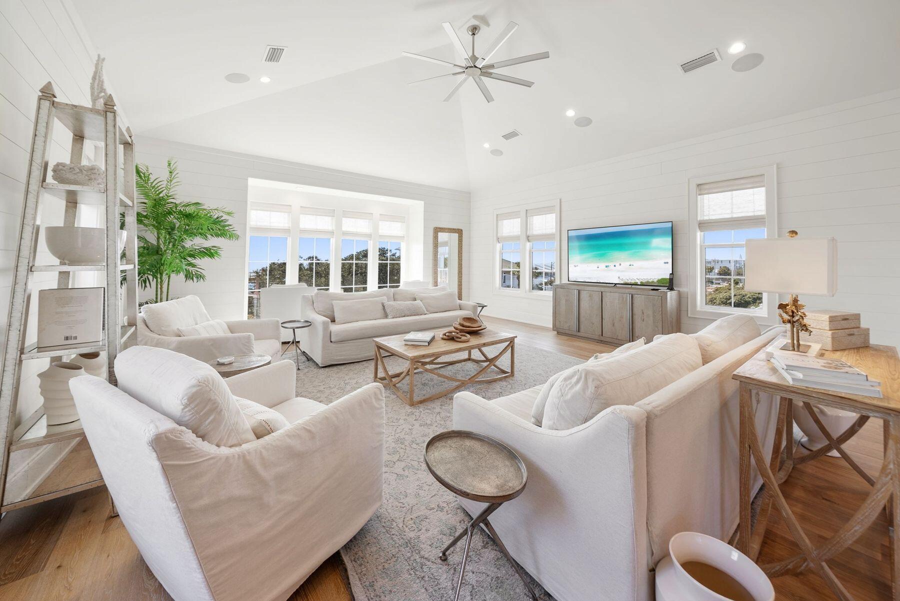 GULF LAKE BEACHES ESTATES - Residential