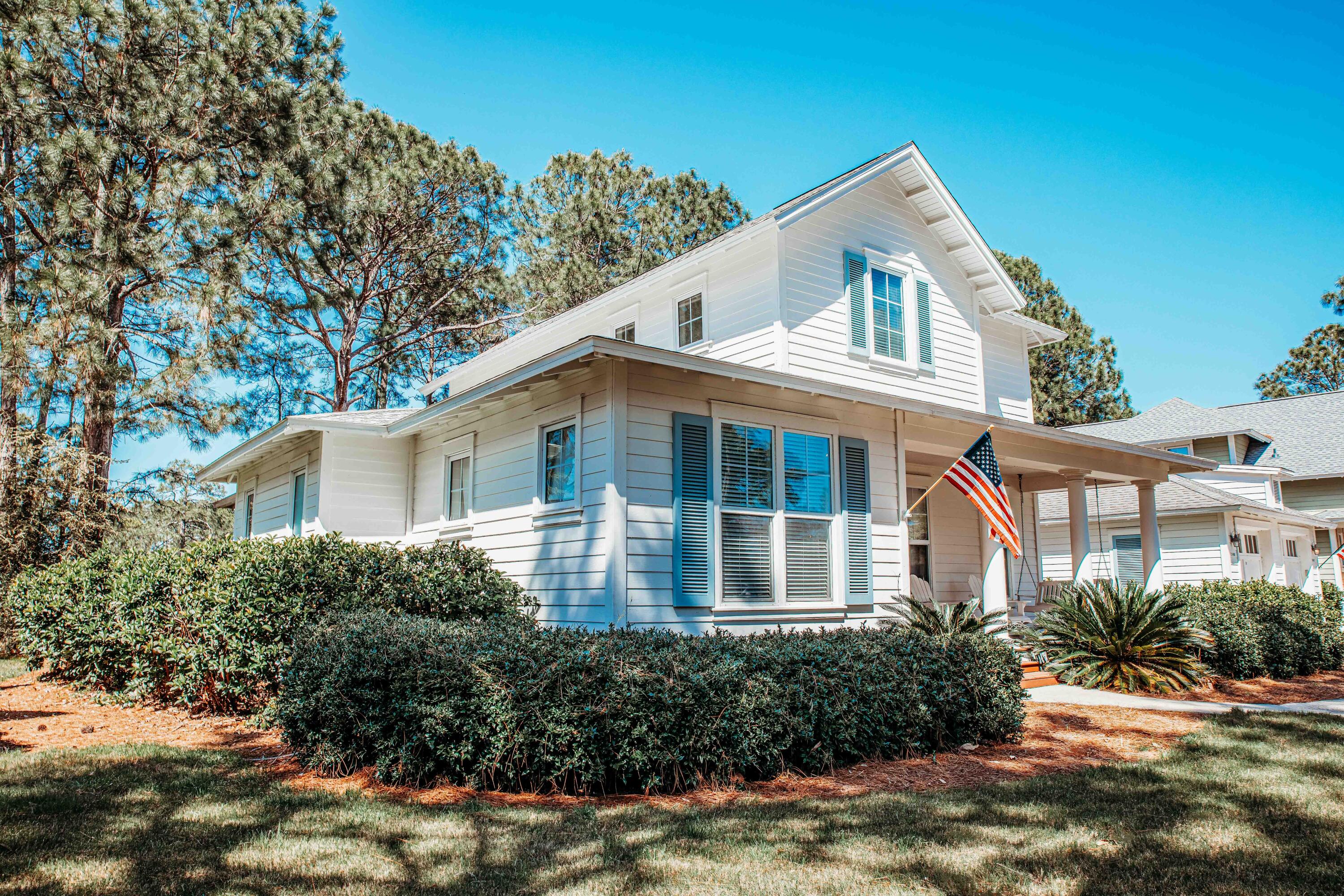 LAUREL GROVE - Residential