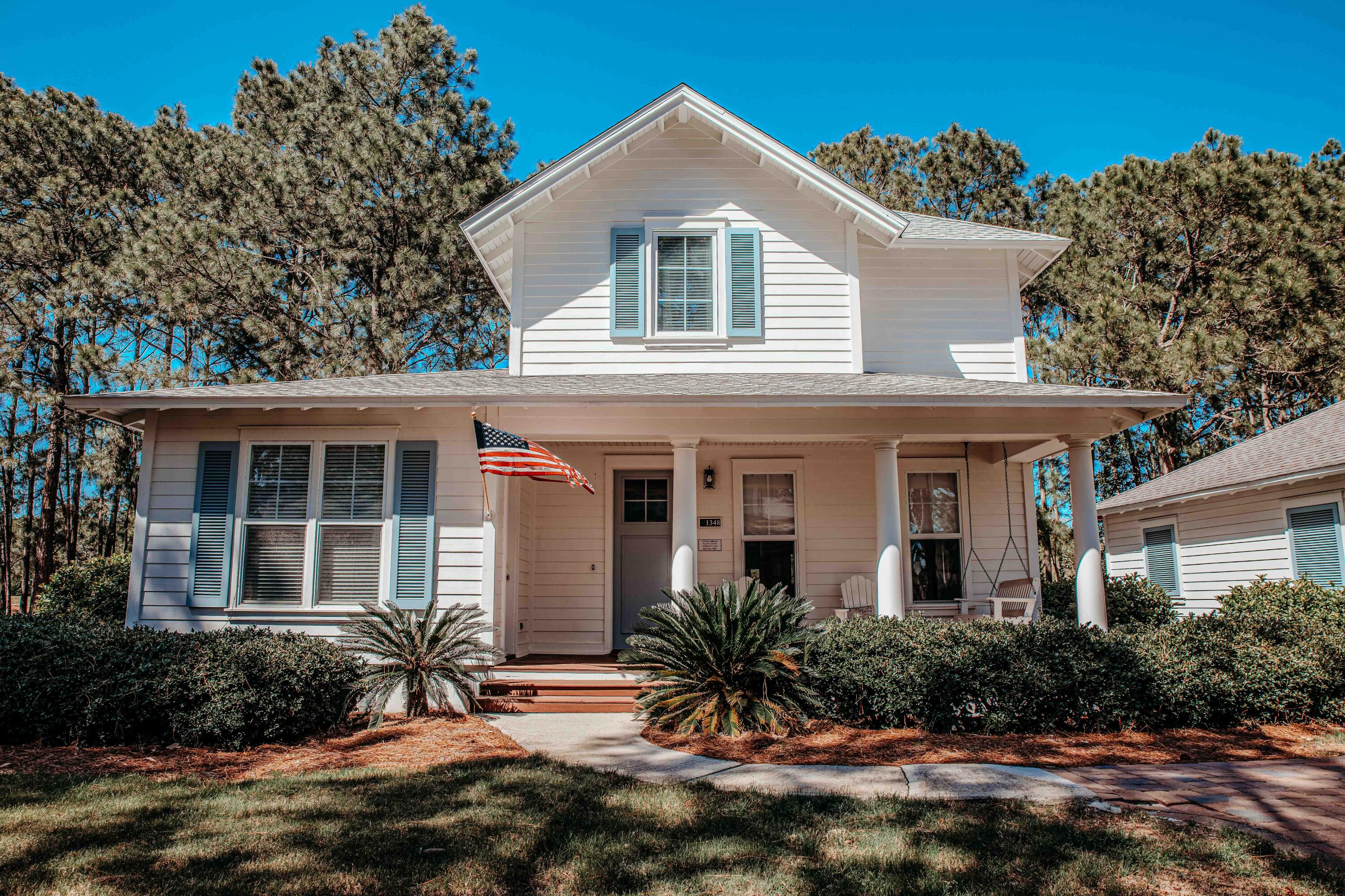 LAUREL GROVE - Residential