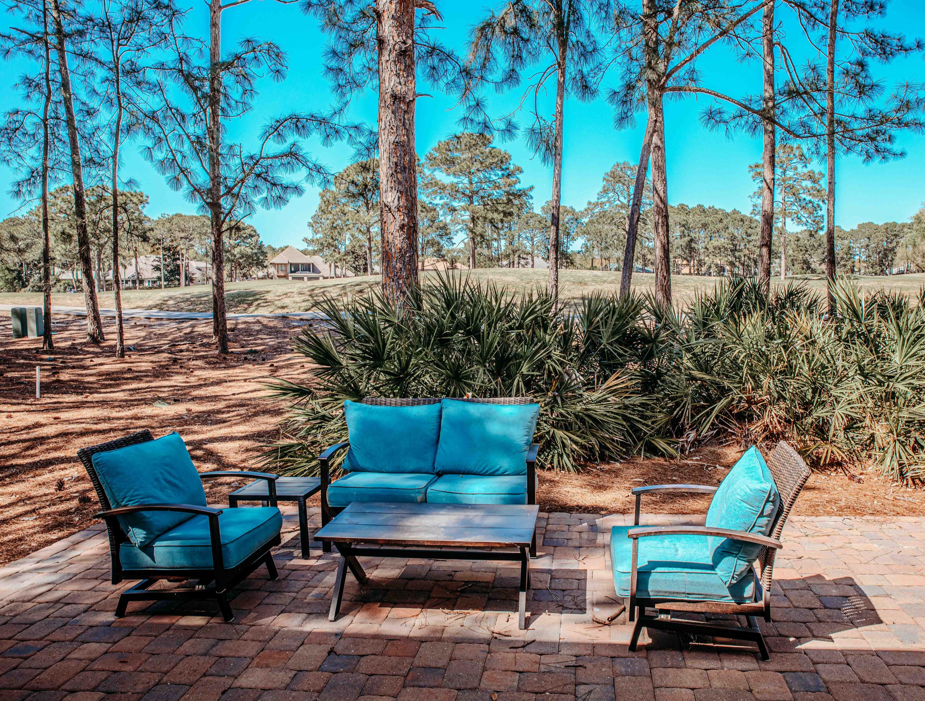 LAUREL GROVE - Residential