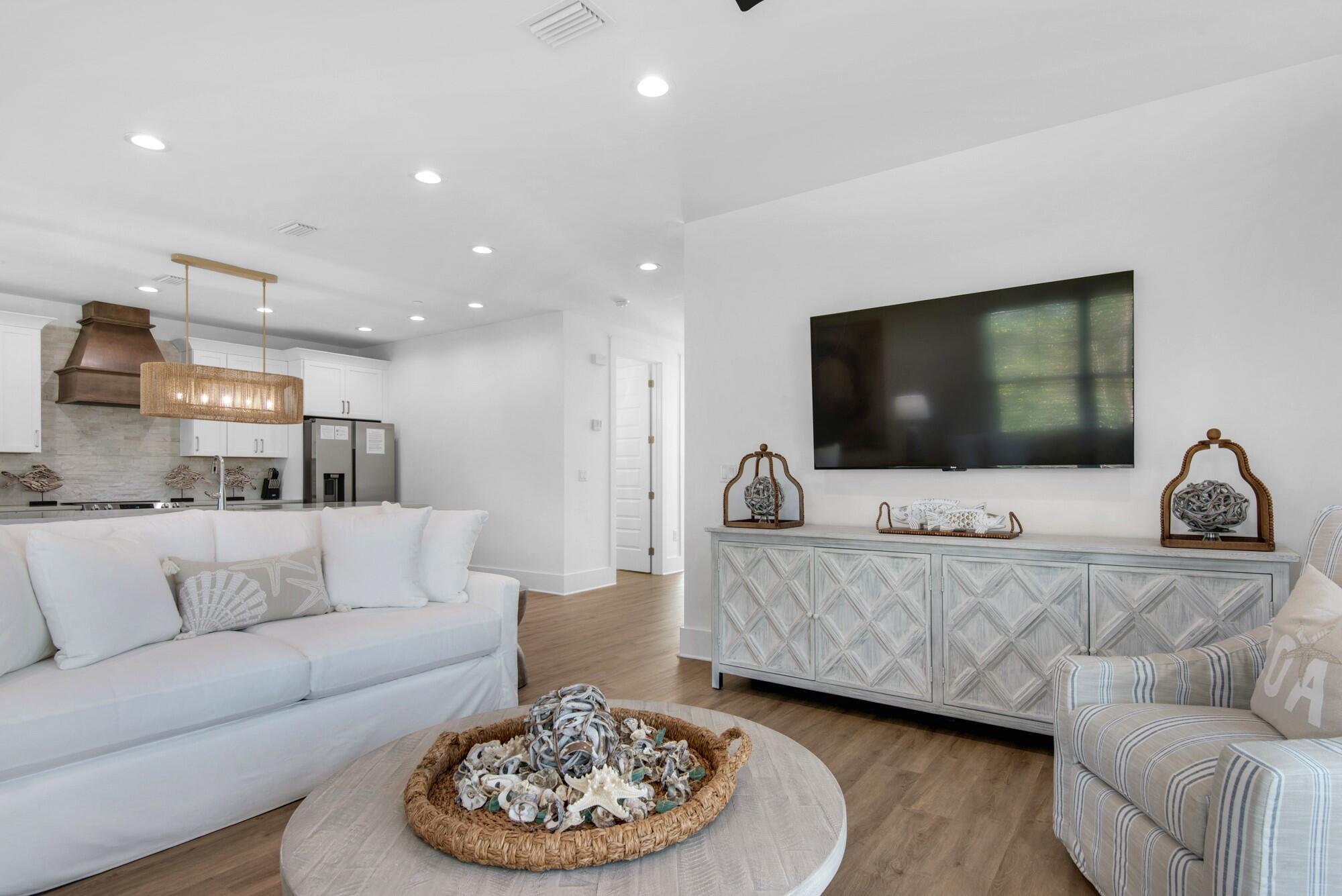 BEACH HIGHLAND 1ST ADD - Residential