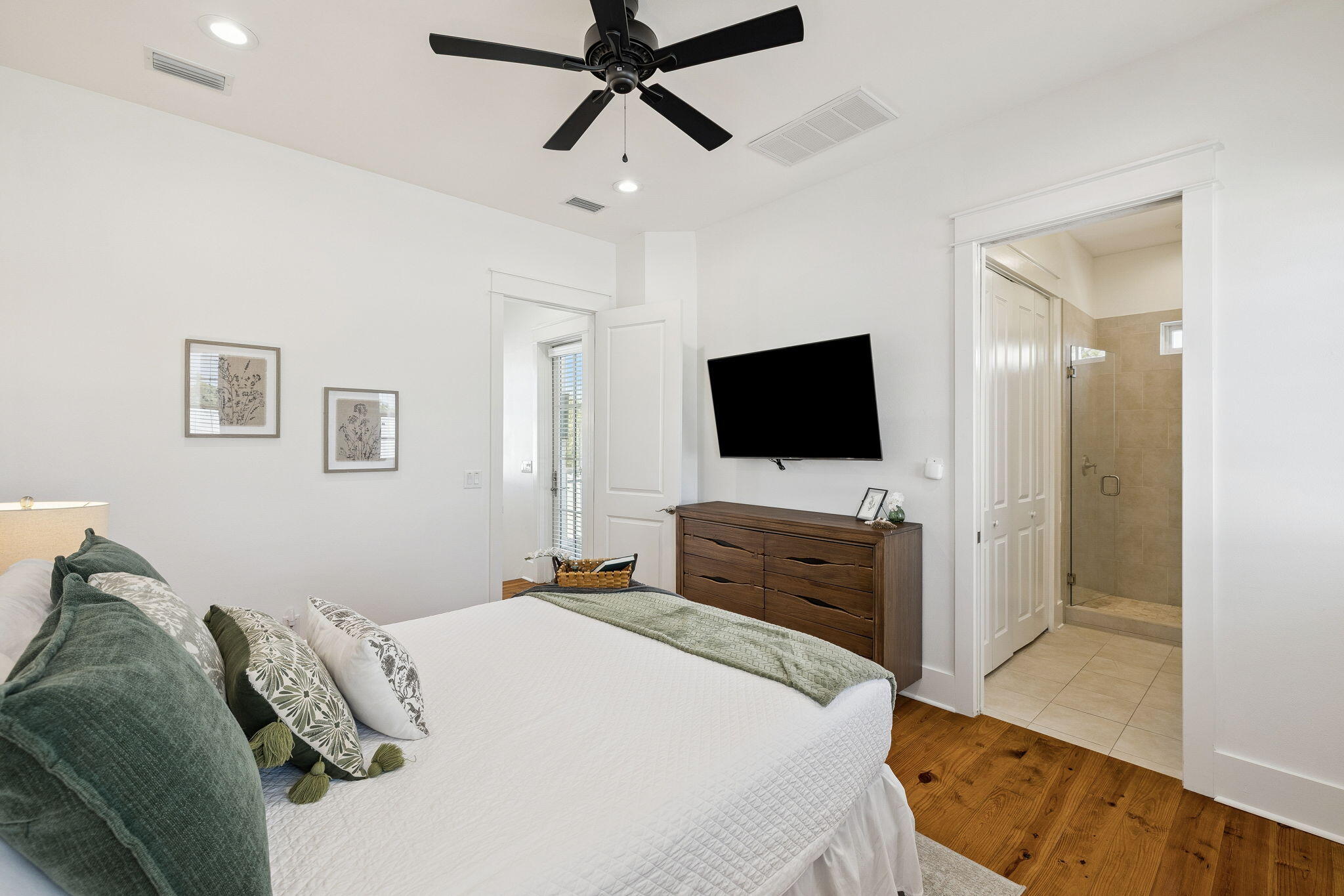 NATUREWALK AT SEAGROVE - Residential