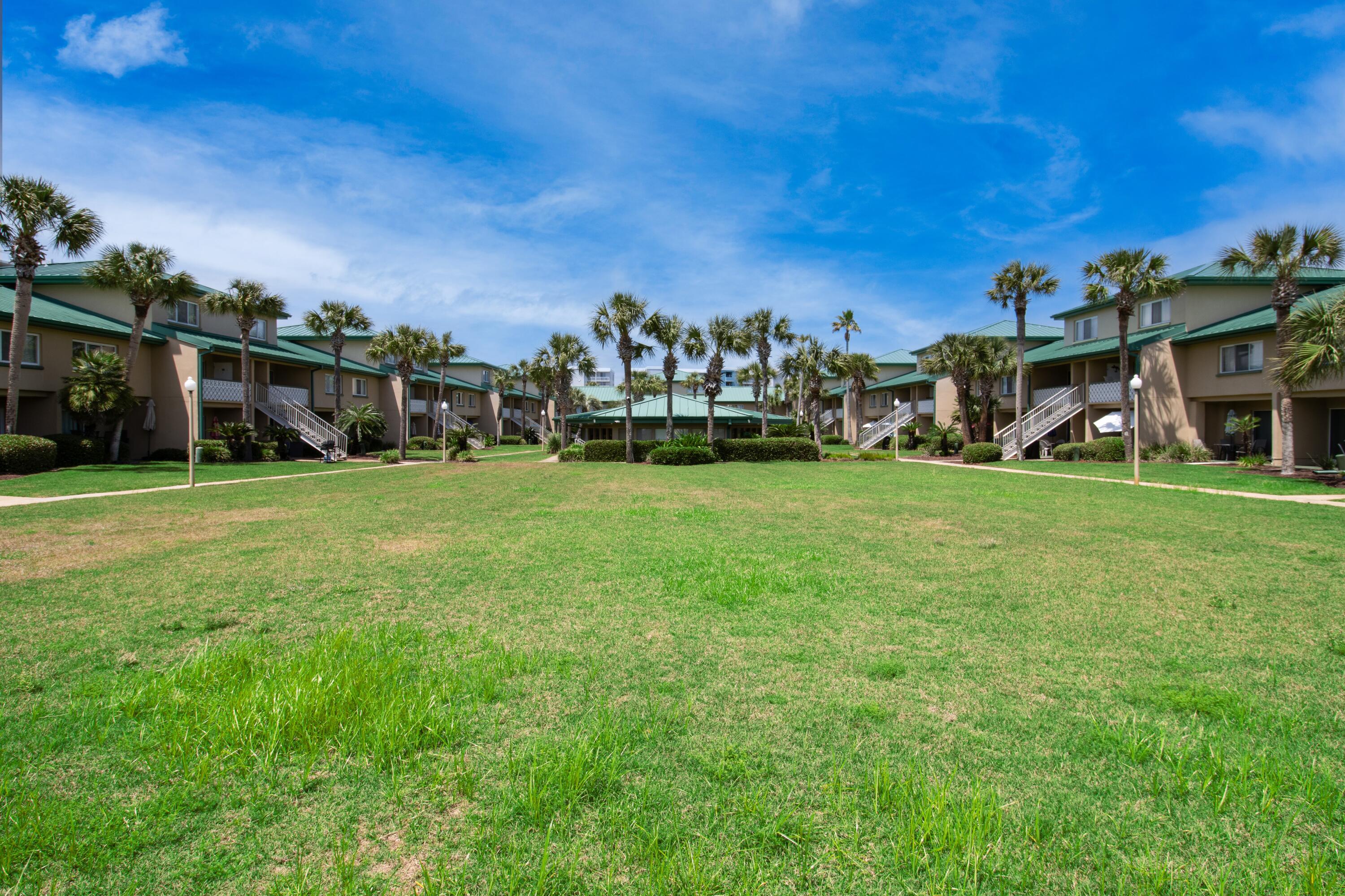 SEASPRAY CONDO - Residential