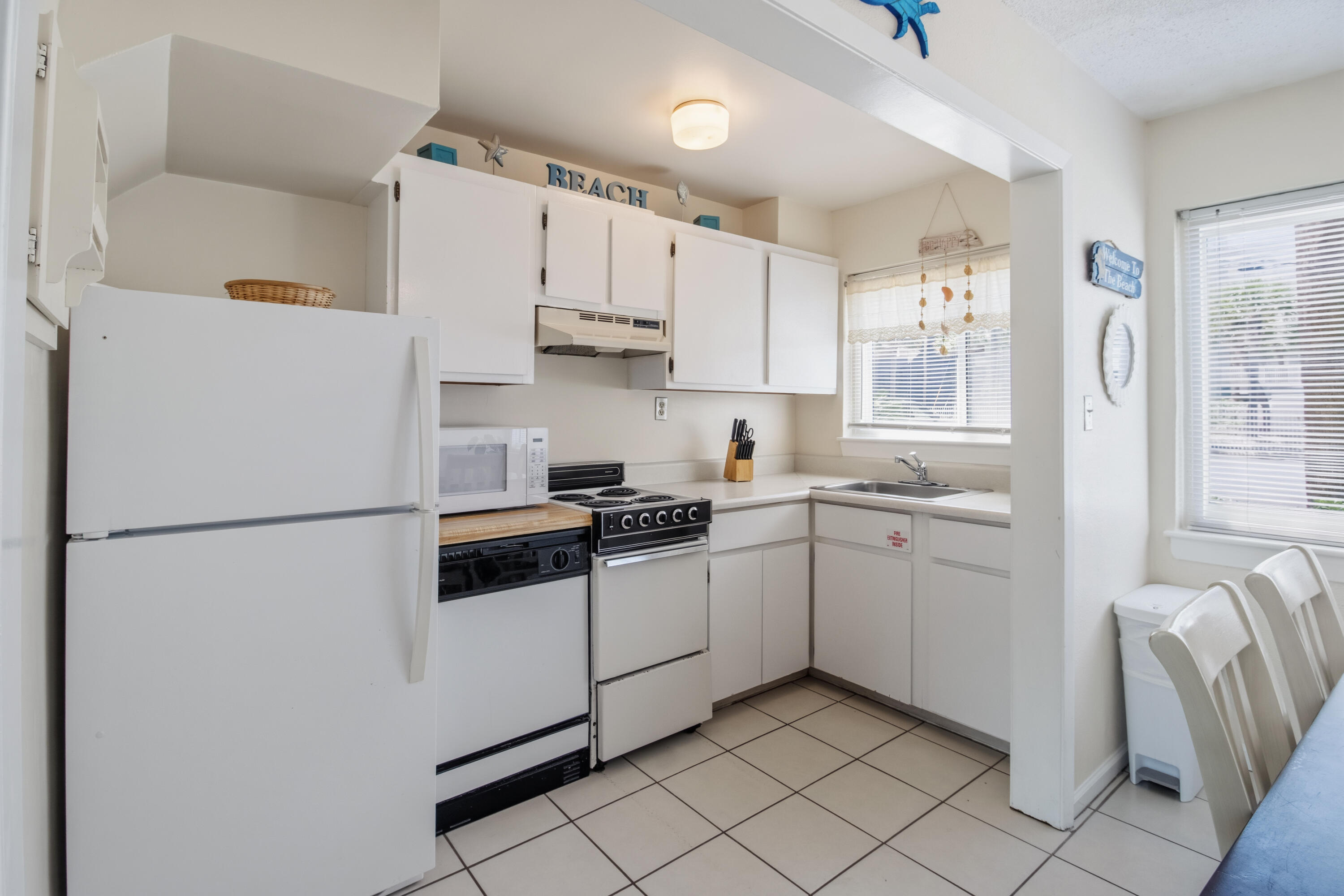 SEASPRAY CONDO - Residential