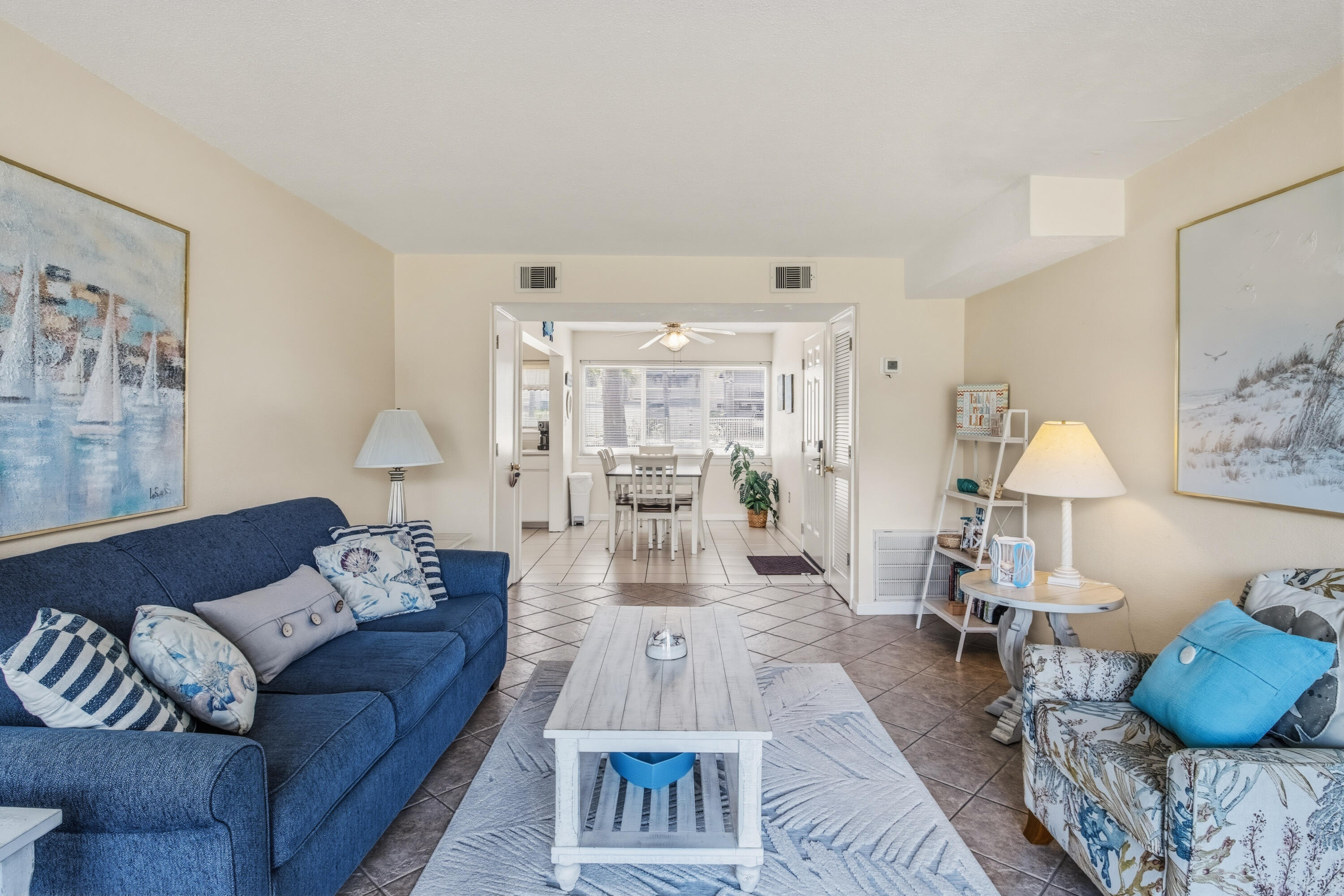 SEASPRAY CONDO - Residential