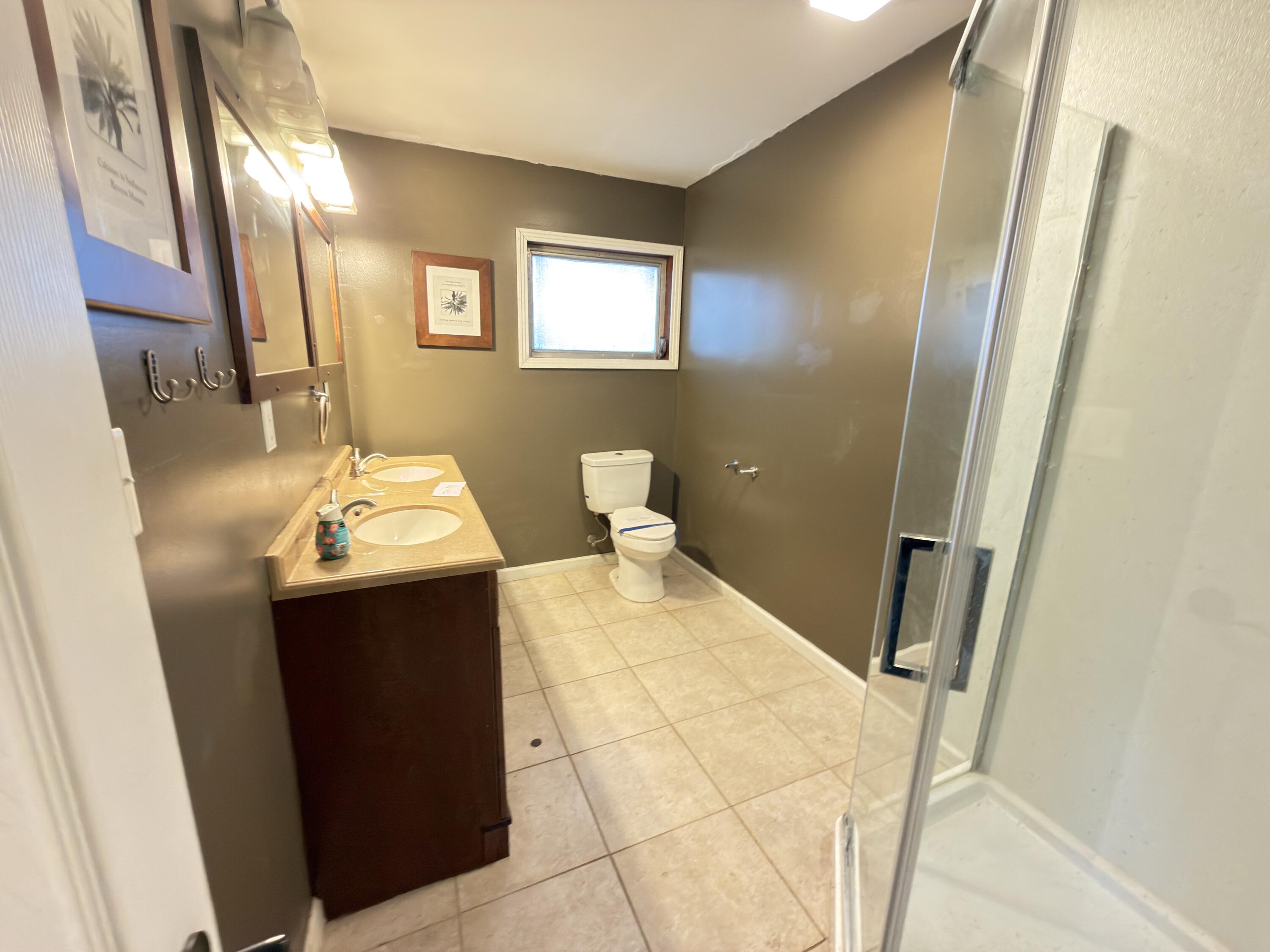 CRESTVIEW - Residential