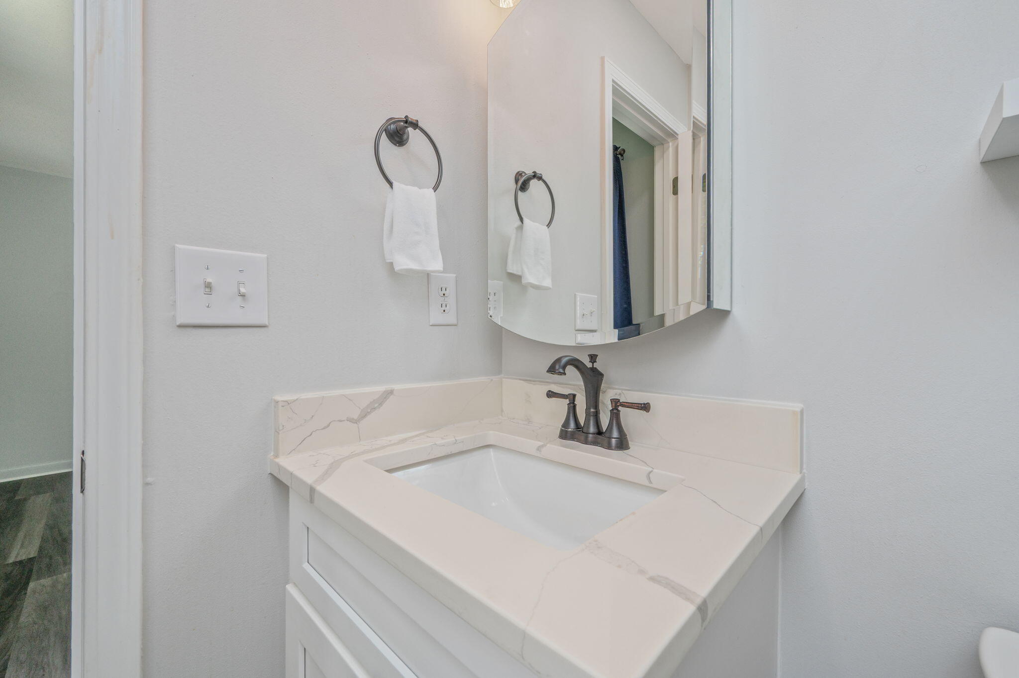 BAL ALEX ESTATES - Residential