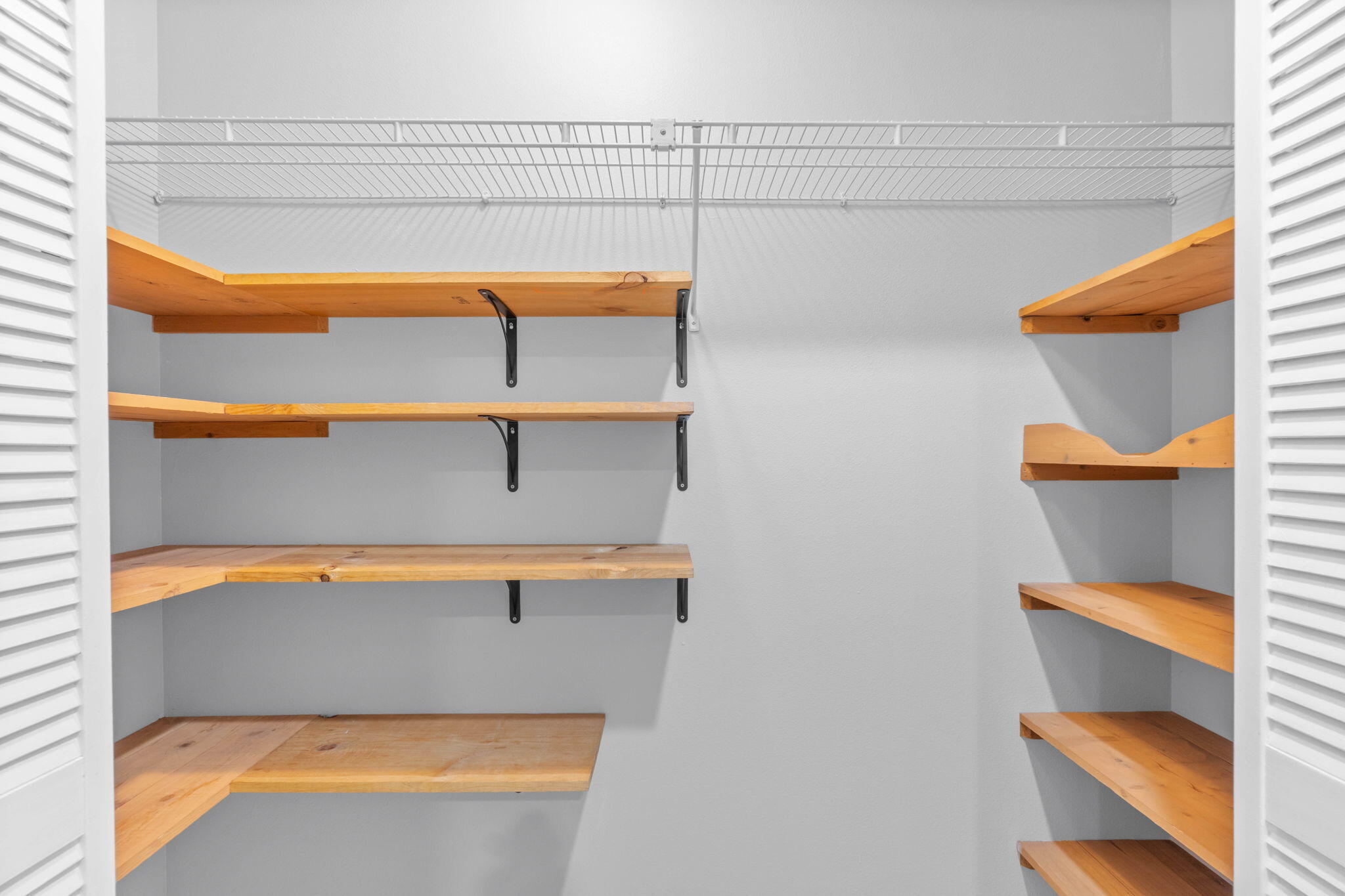 WYNNEHAVEN BCH EST 1ST ADD - Residential Lease