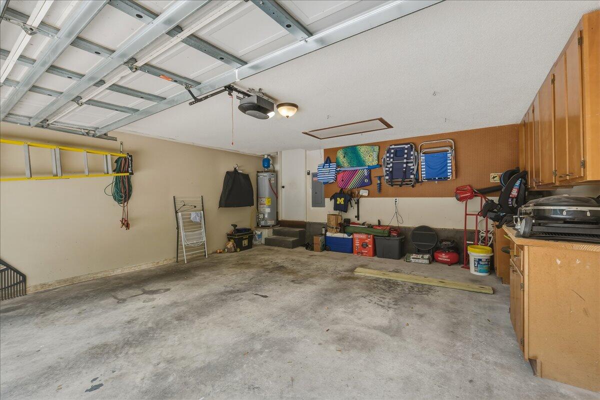 PINE FOREST - Residential