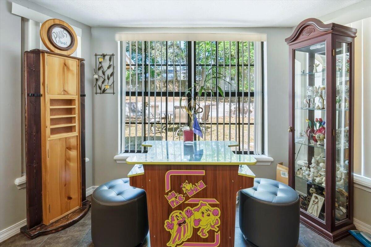 PINE FOREST - Residential