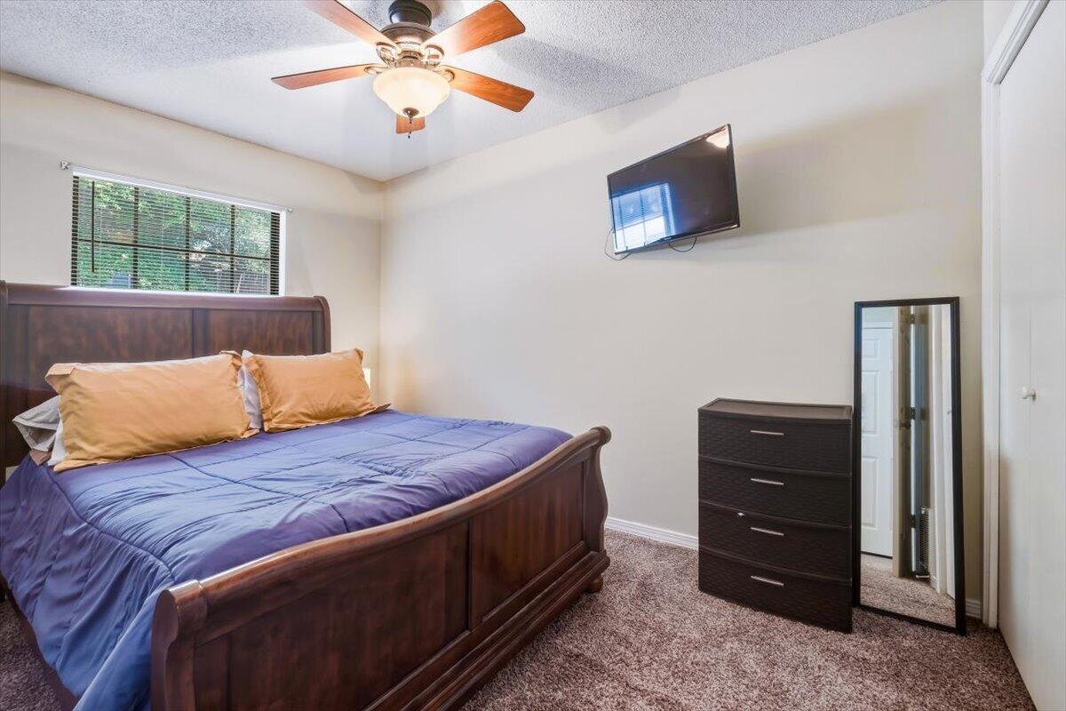 PINE FOREST - Residential