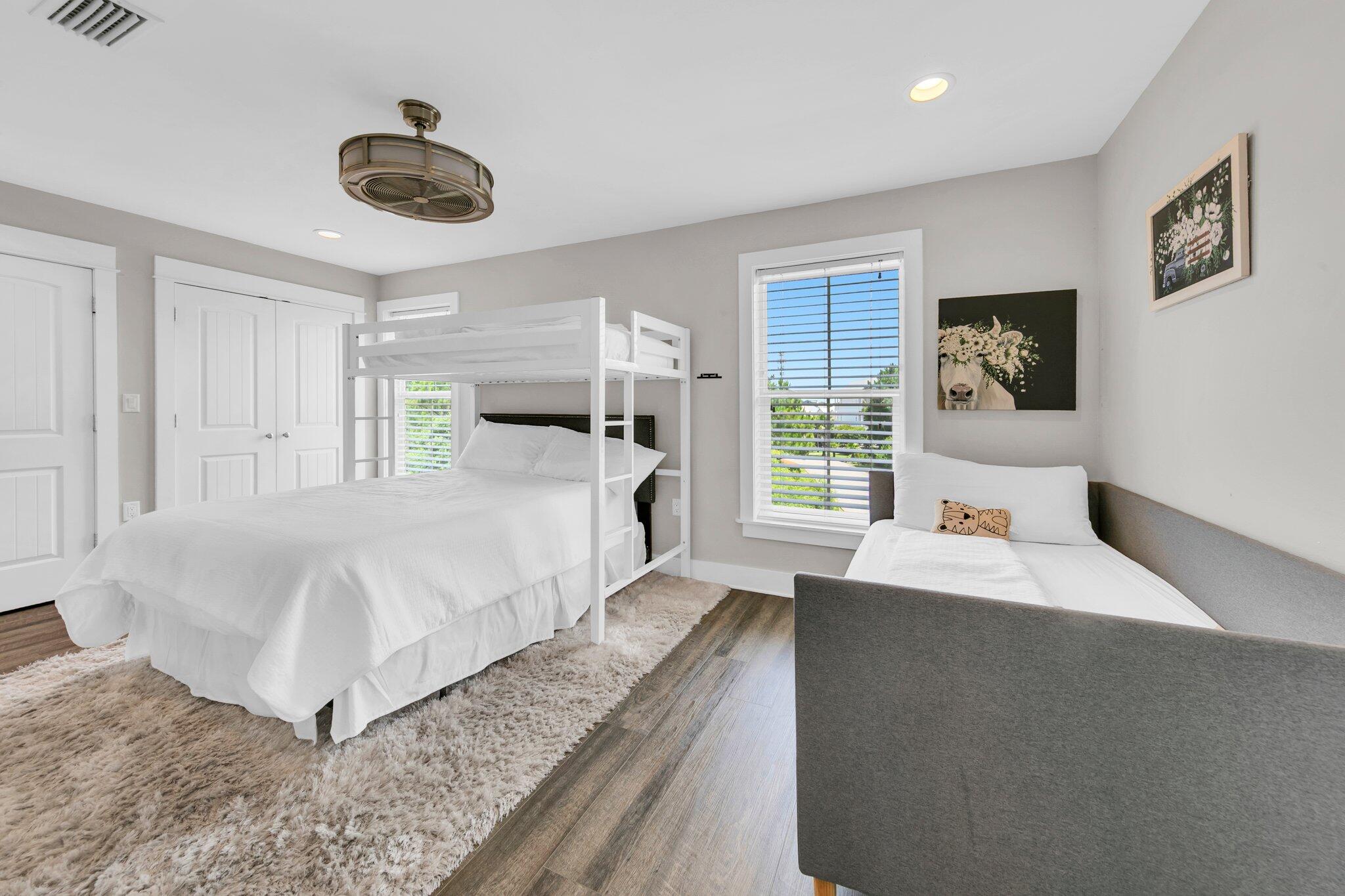 CYPRESS BREEZE PLANTATION - Residential