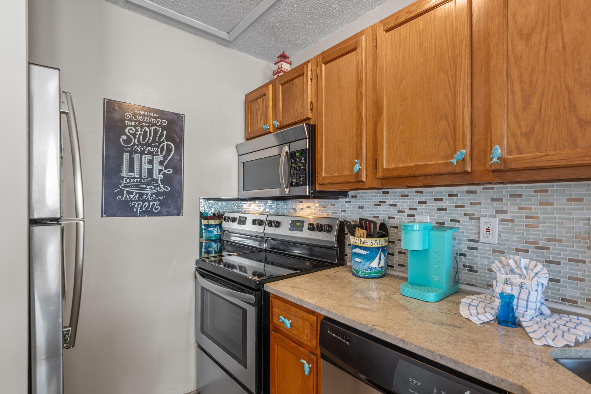 SANDPIPER COVE #19 UNIT 8214 BLDG D - Residential