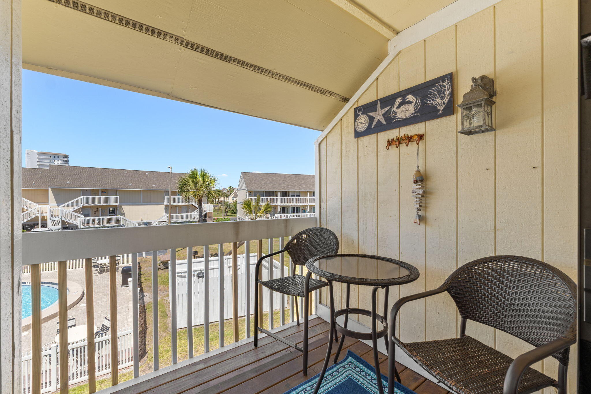 SANDPIPER COVE #19 UNIT 8214 BLDG D - Residential