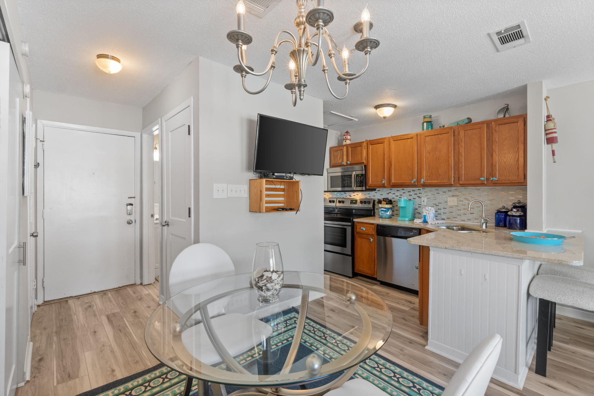 SANDPIPER COVE #19 UNIT 8214 BLDG D - Residential