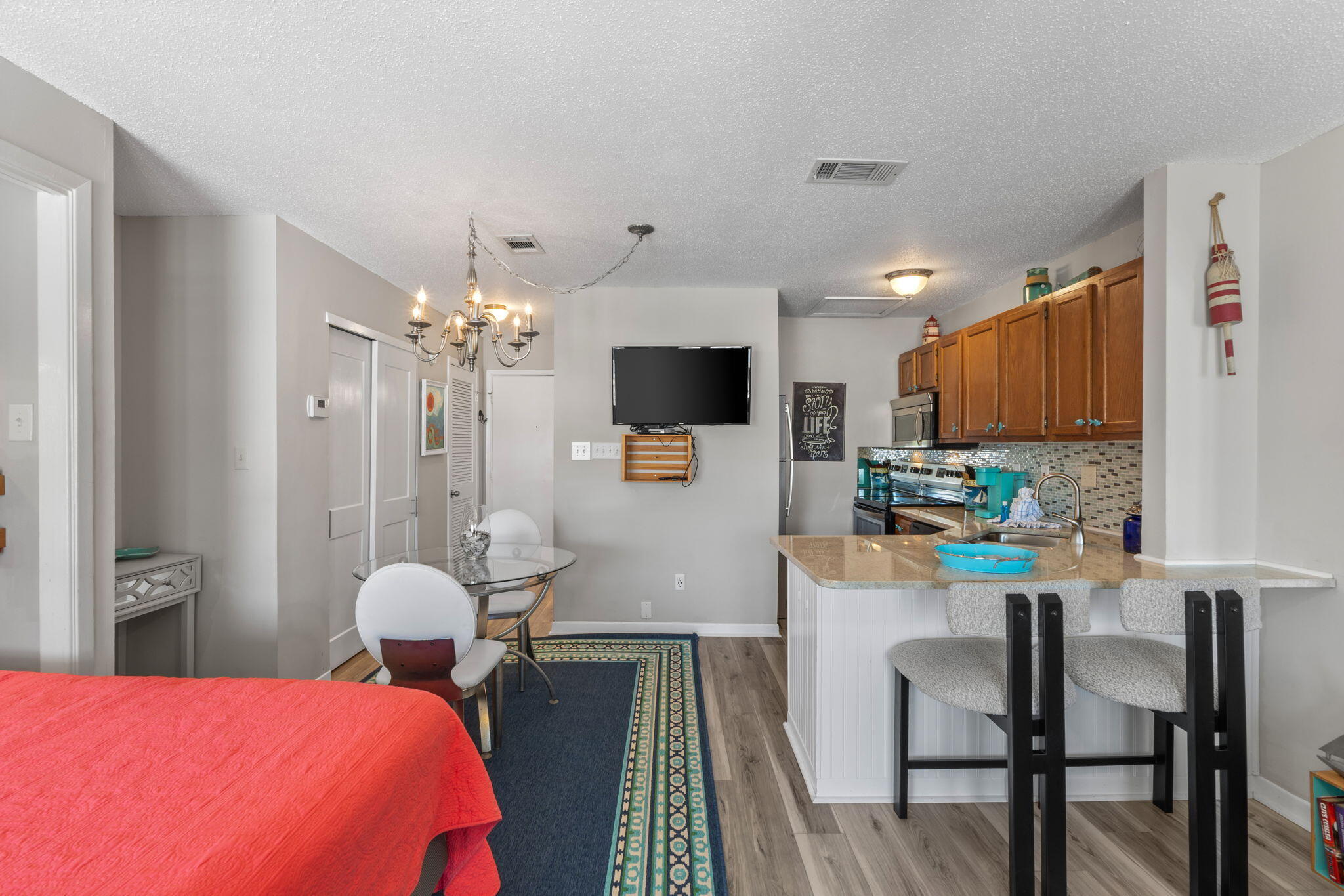 SANDPIPER COVE #19 UNIT 8214 BLDG D - Residential