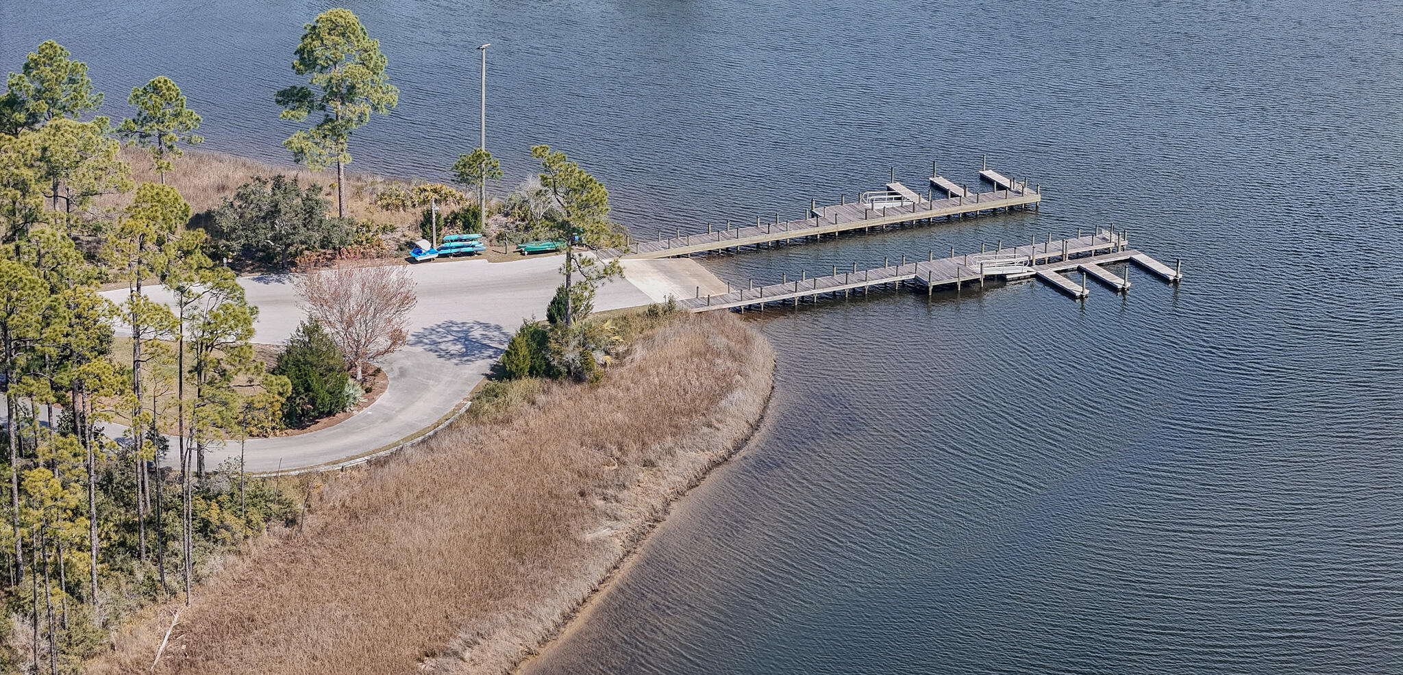 RIVERCAMPS ON CROOKED CREEK - Residential