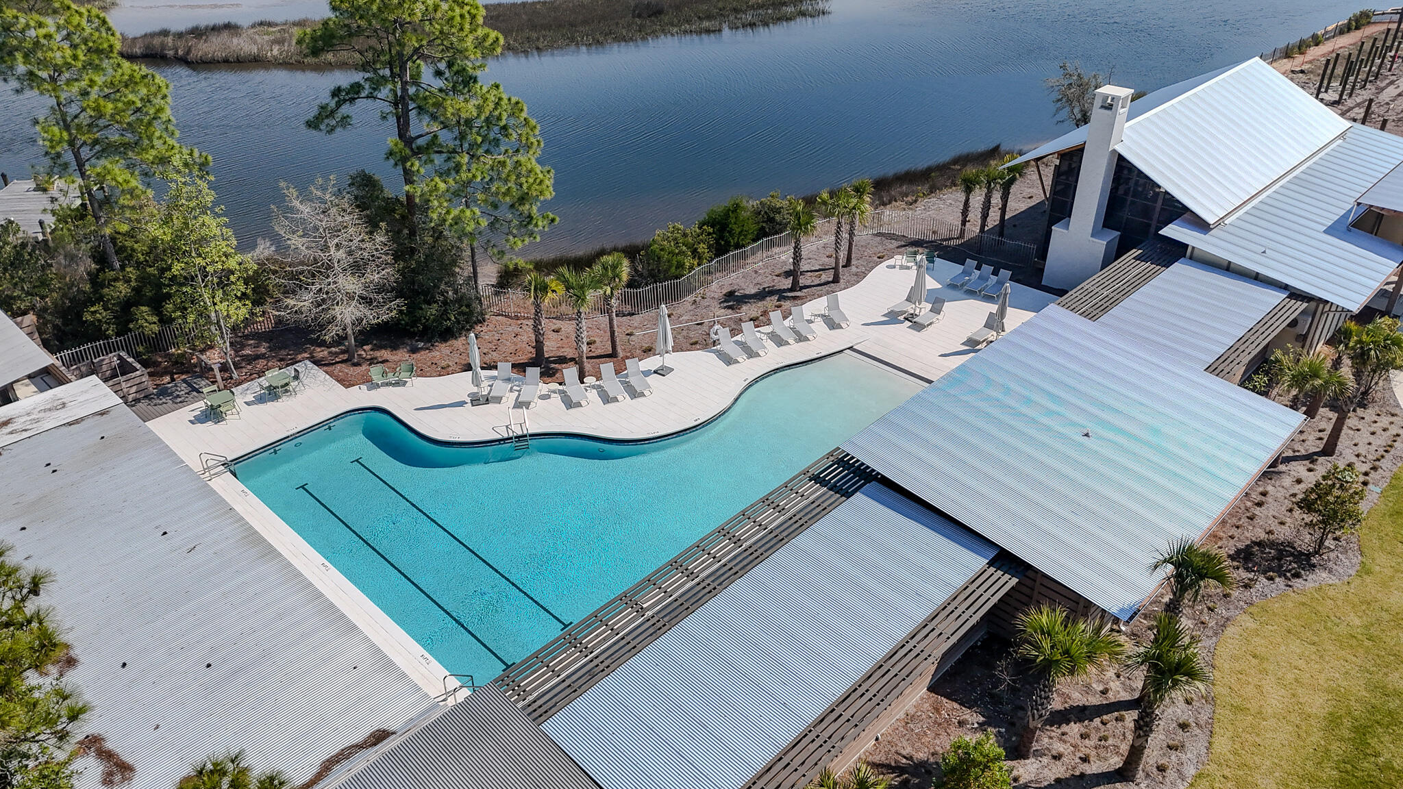 RIVERCAMPS ON CROOKED CREEK - Residential