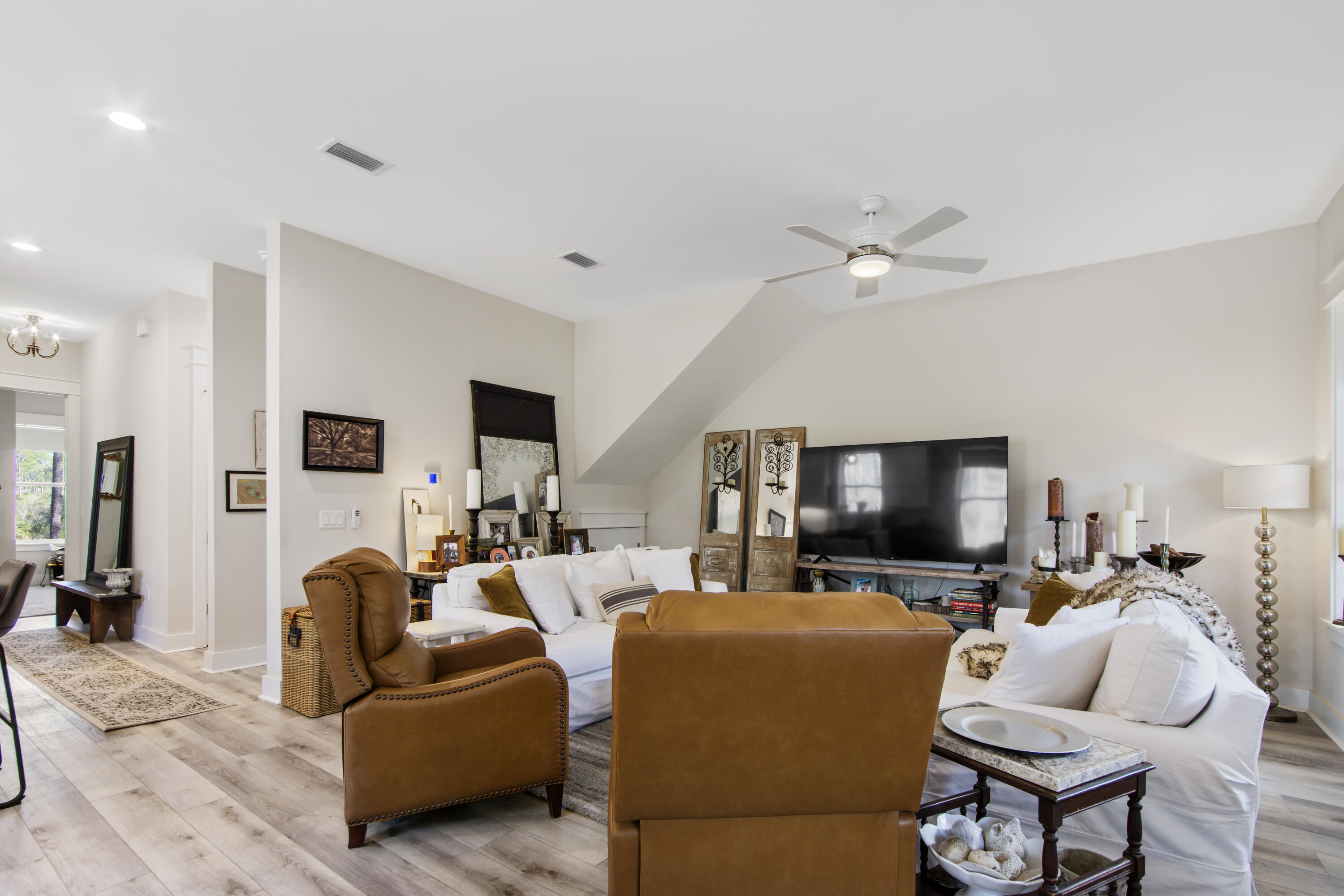 RIVERCAMPS ON CROOKED CREEK - Residential